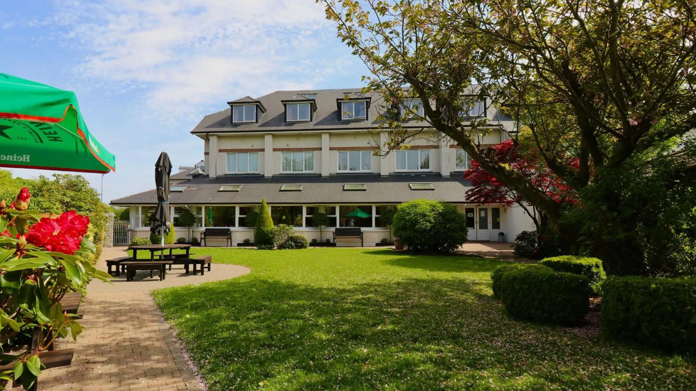 Garden in Jackson's Hotel & Leisure Centre