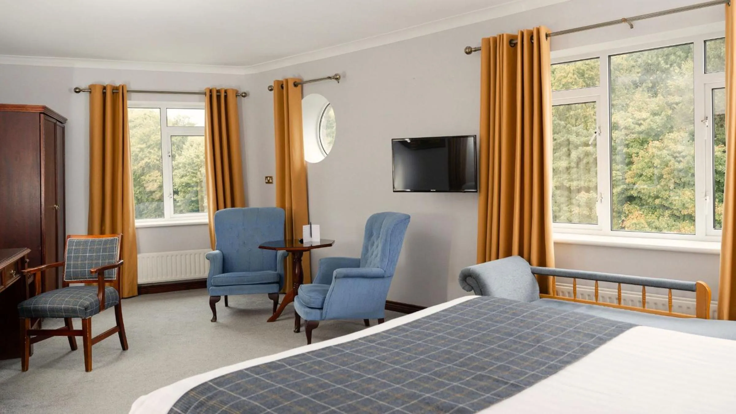 Bed in Jackson's Hotel & Leisure Centre