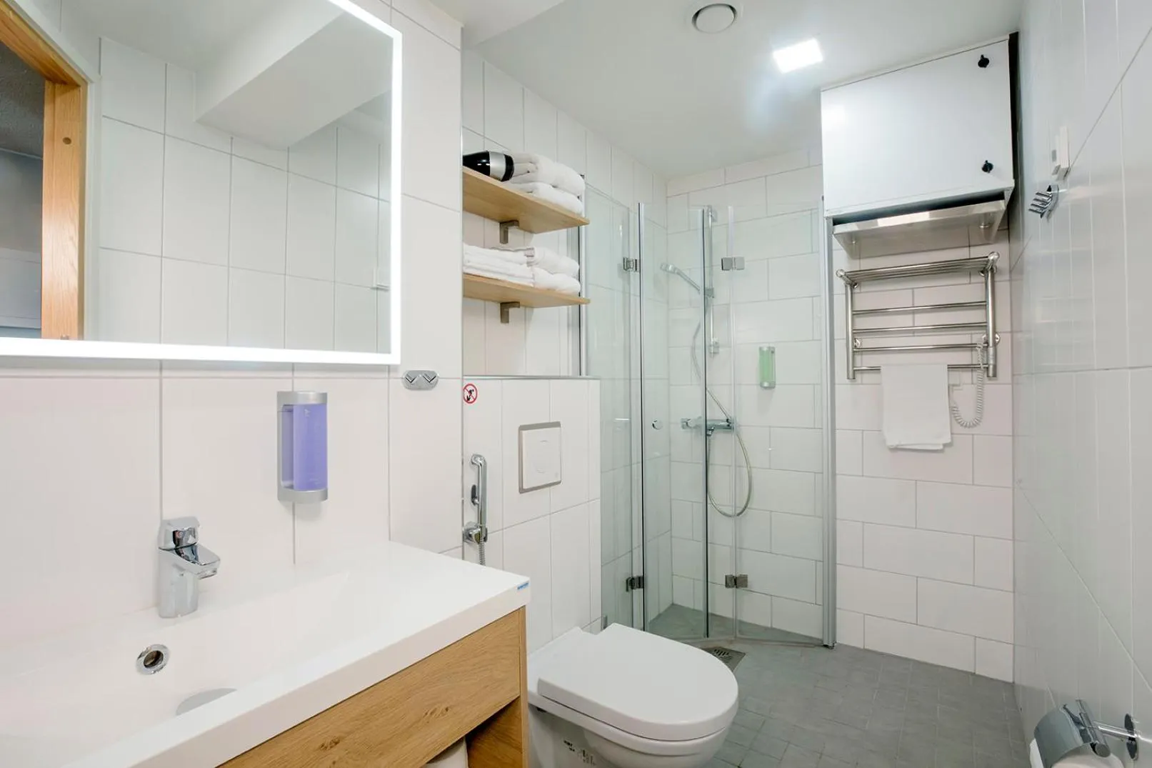 Bathroom in Hotelli Toivola