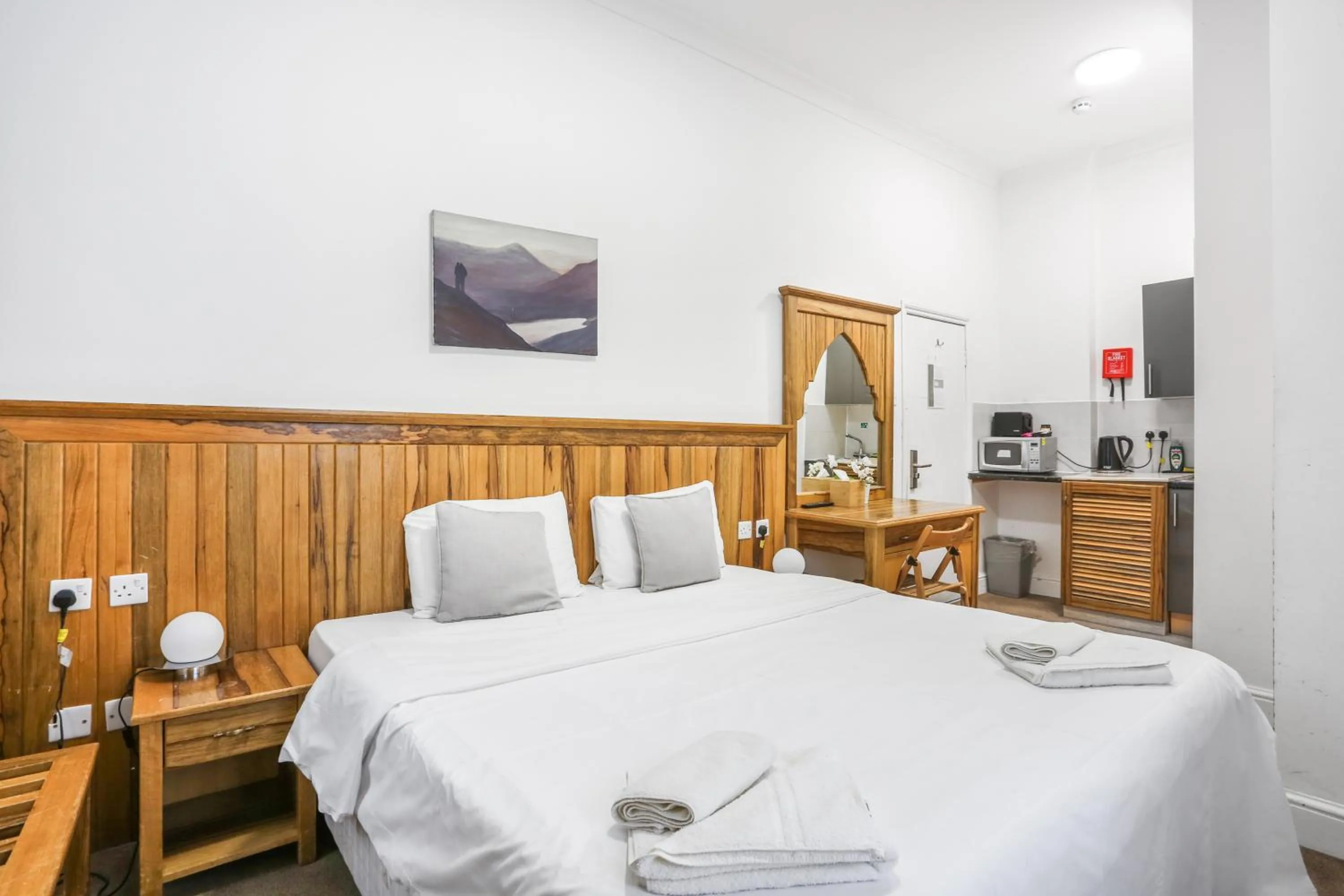 Bed in BeiRoom Hyde Park Apartments