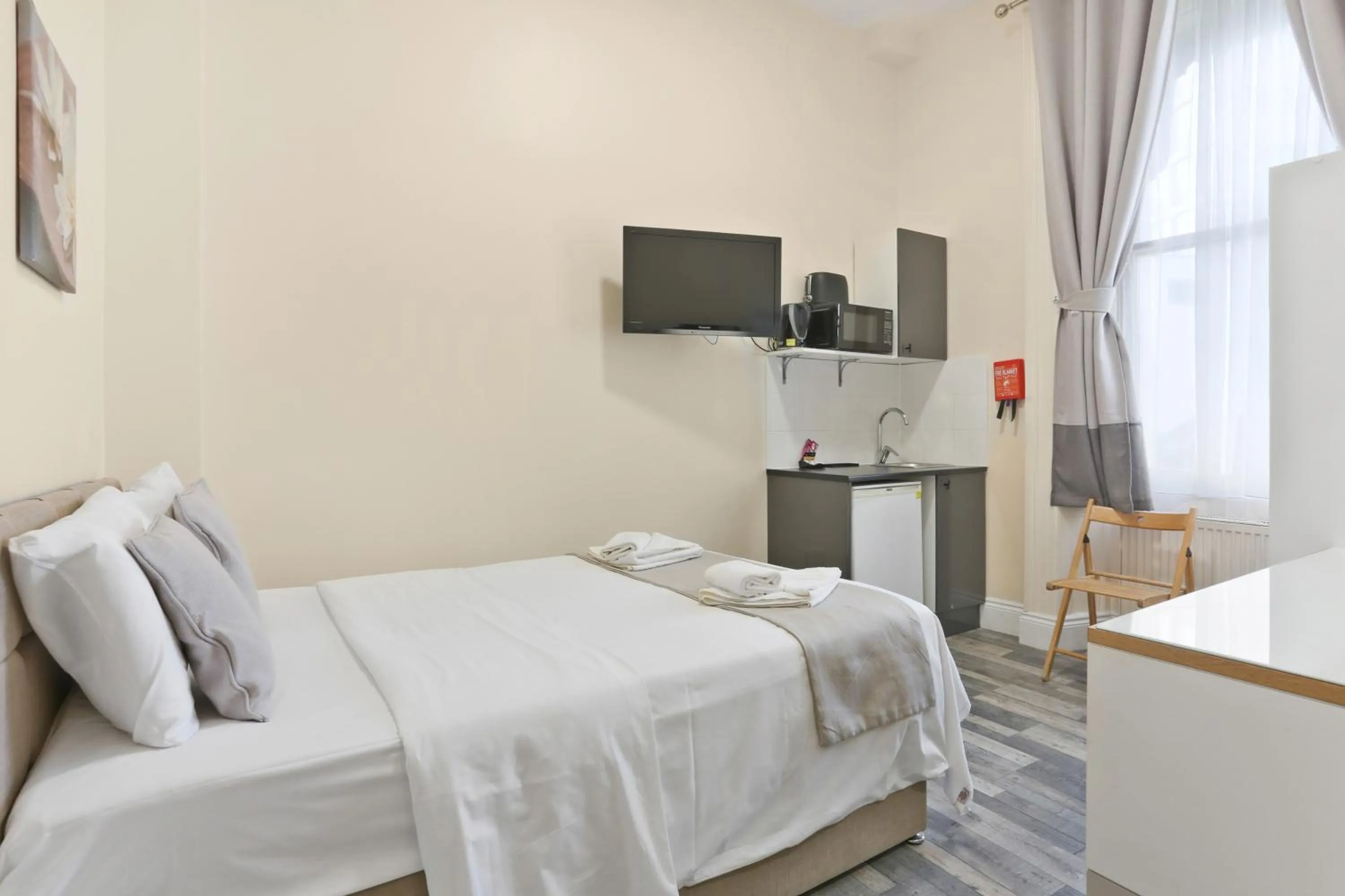 Photo of the whole room, Bed in BeiRoom Hyde Park Apartments