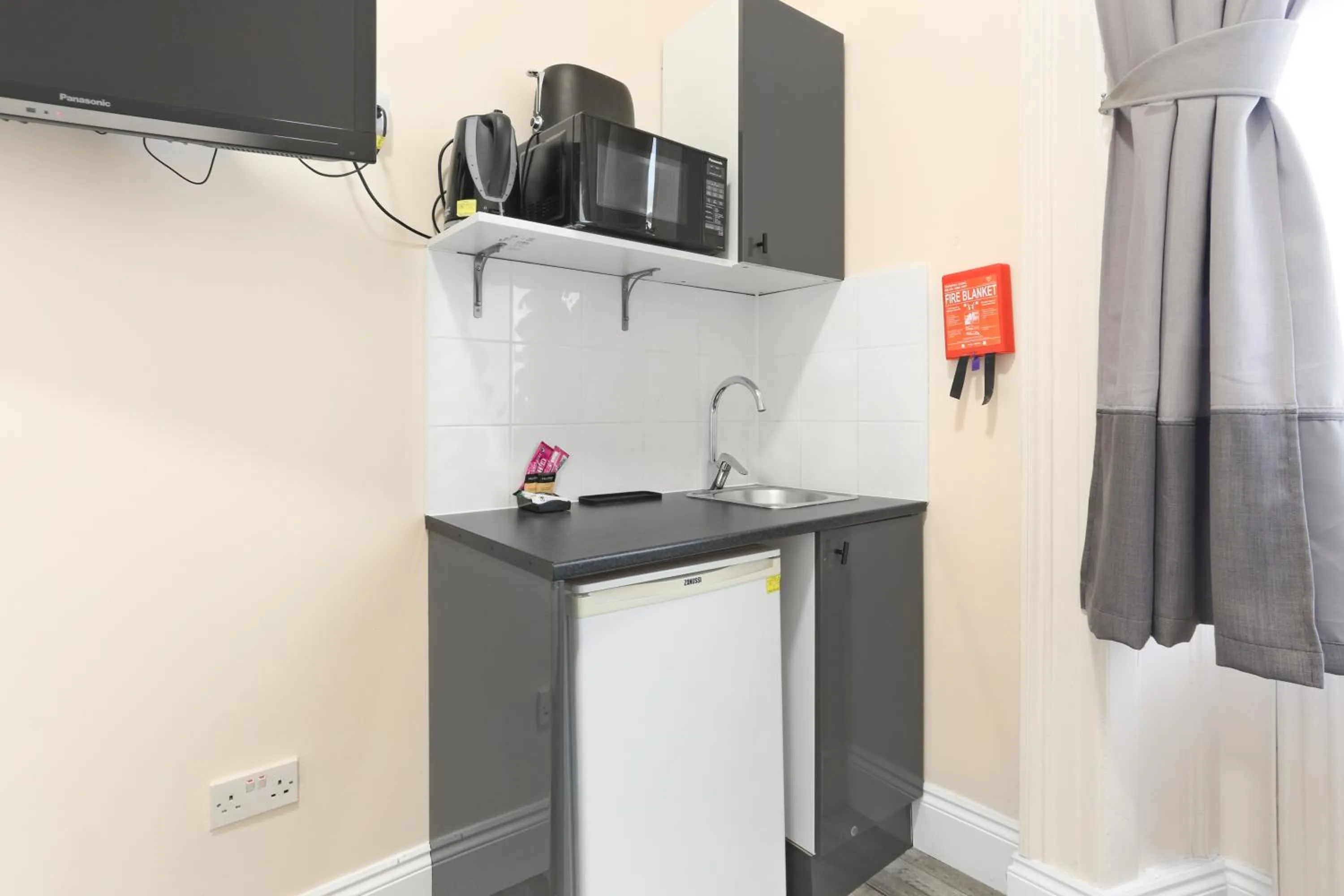 Kitchen or kitchenette in BeiRoom Hyde Park Apartments