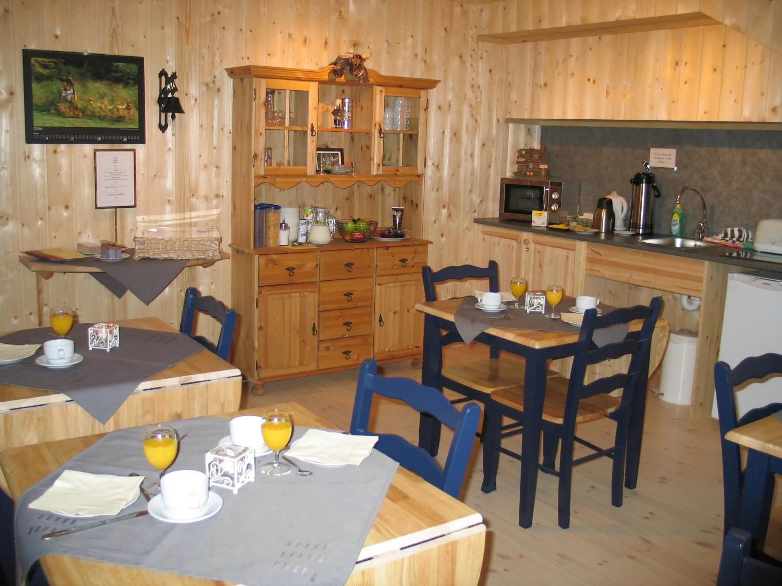 Restaurant/places to eat in Dalen Bed & Breakfast