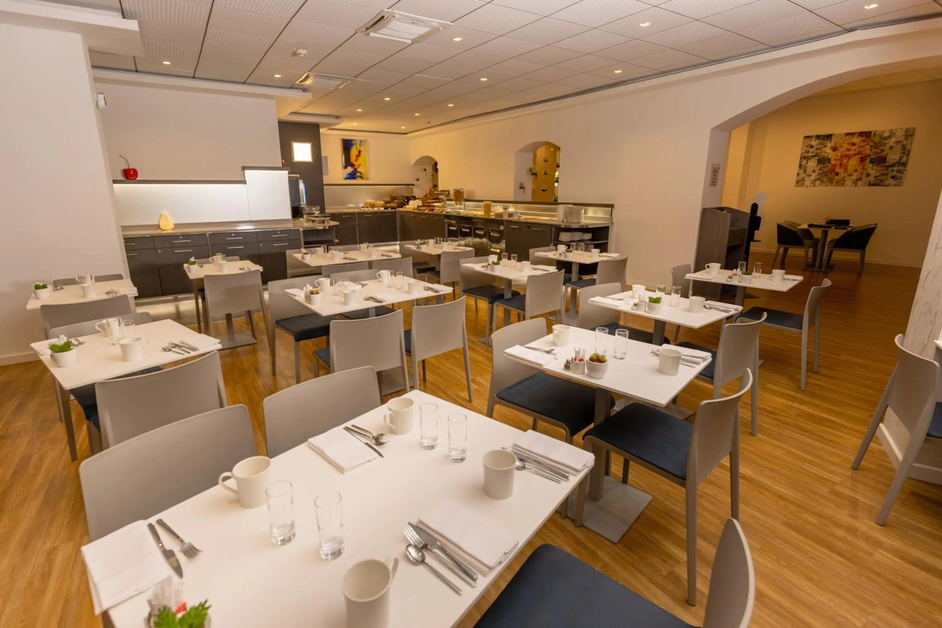 Breakfast in Hôtel Méditerranée