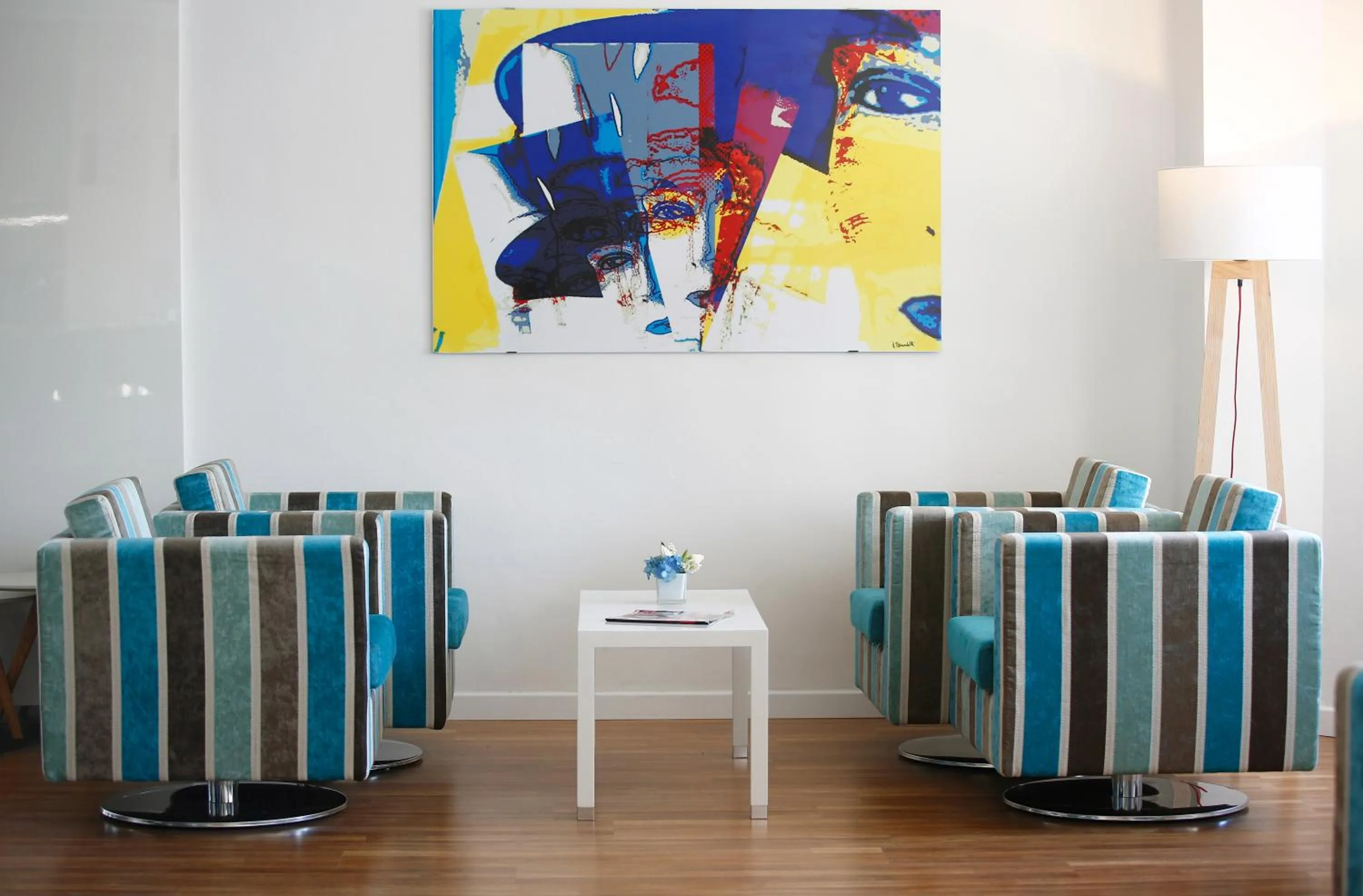 Living room in Hôtel Méditerranée