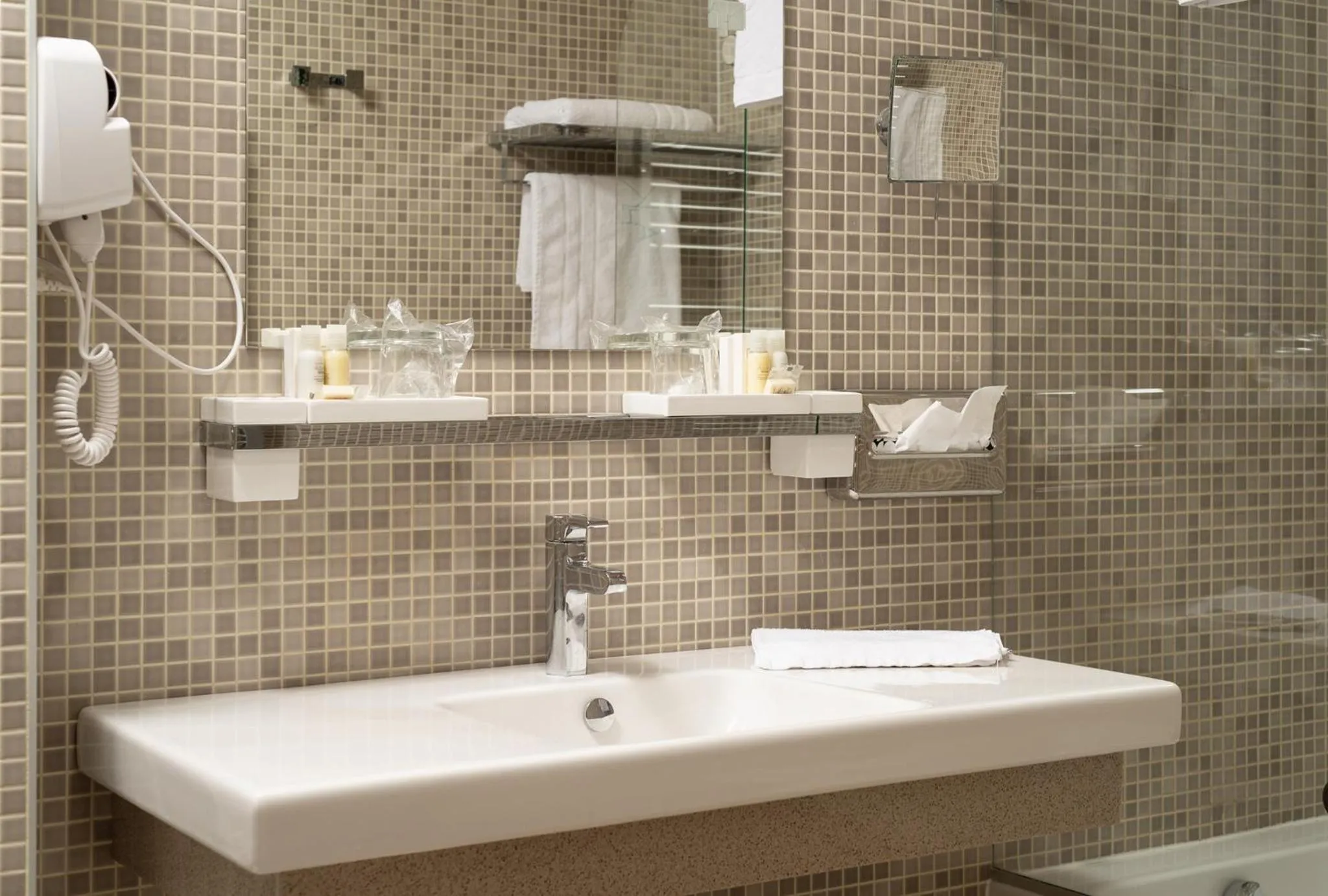 Bathroom in Art Hotel Kalelarga