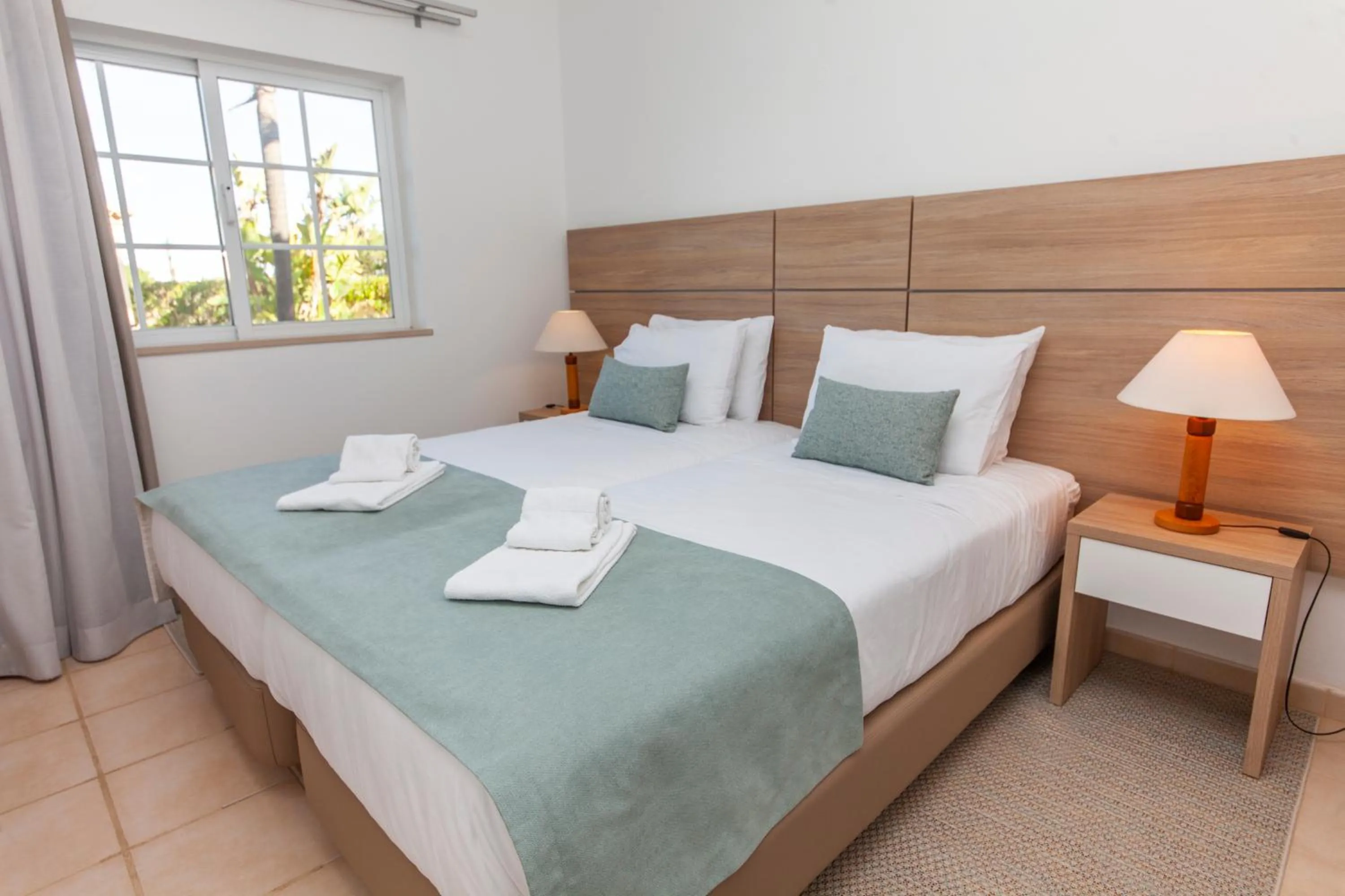 Bed in Atalaia Sol Aparthotel - tennis & heated pool in winter