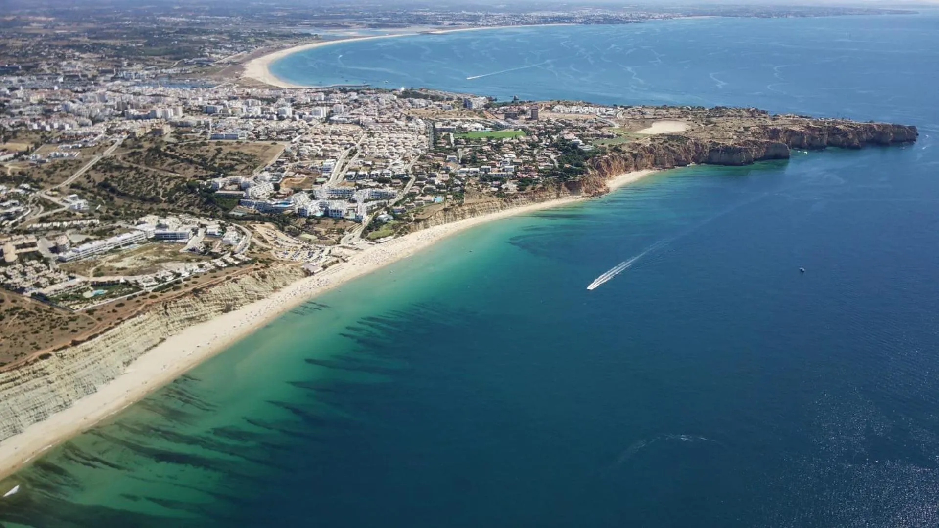 Bird's eye view in Atalaia Sol Aparthotel - tennis & heated pool in winter