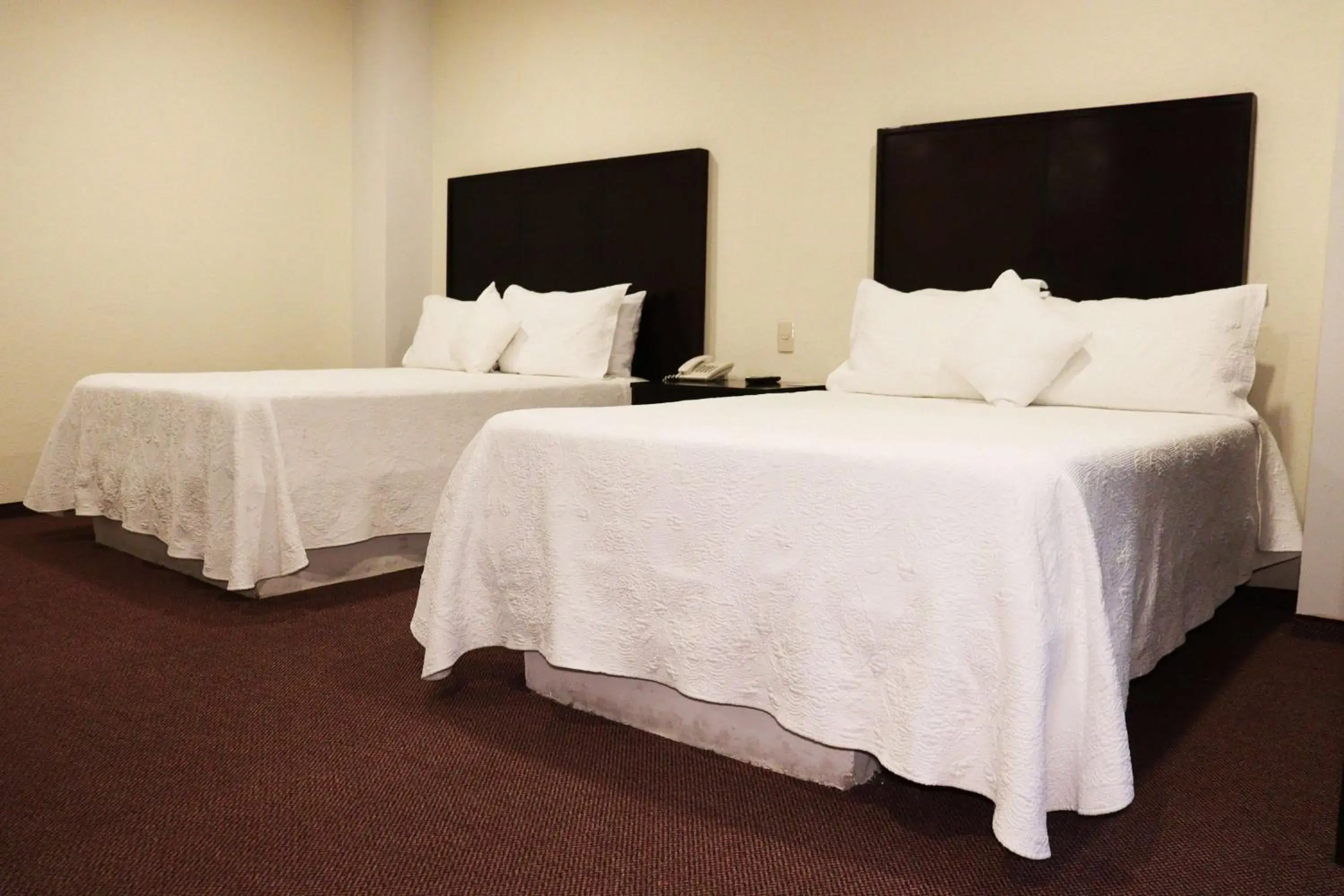 Double Room with Two Double Beds - Non-Smoking in Wyndham Garden Aguascalientes Hotel & Casino Double Room with Two Double Beds - Non-Smoking in Wyndham Garden Aguascalientes Hotel & Casino