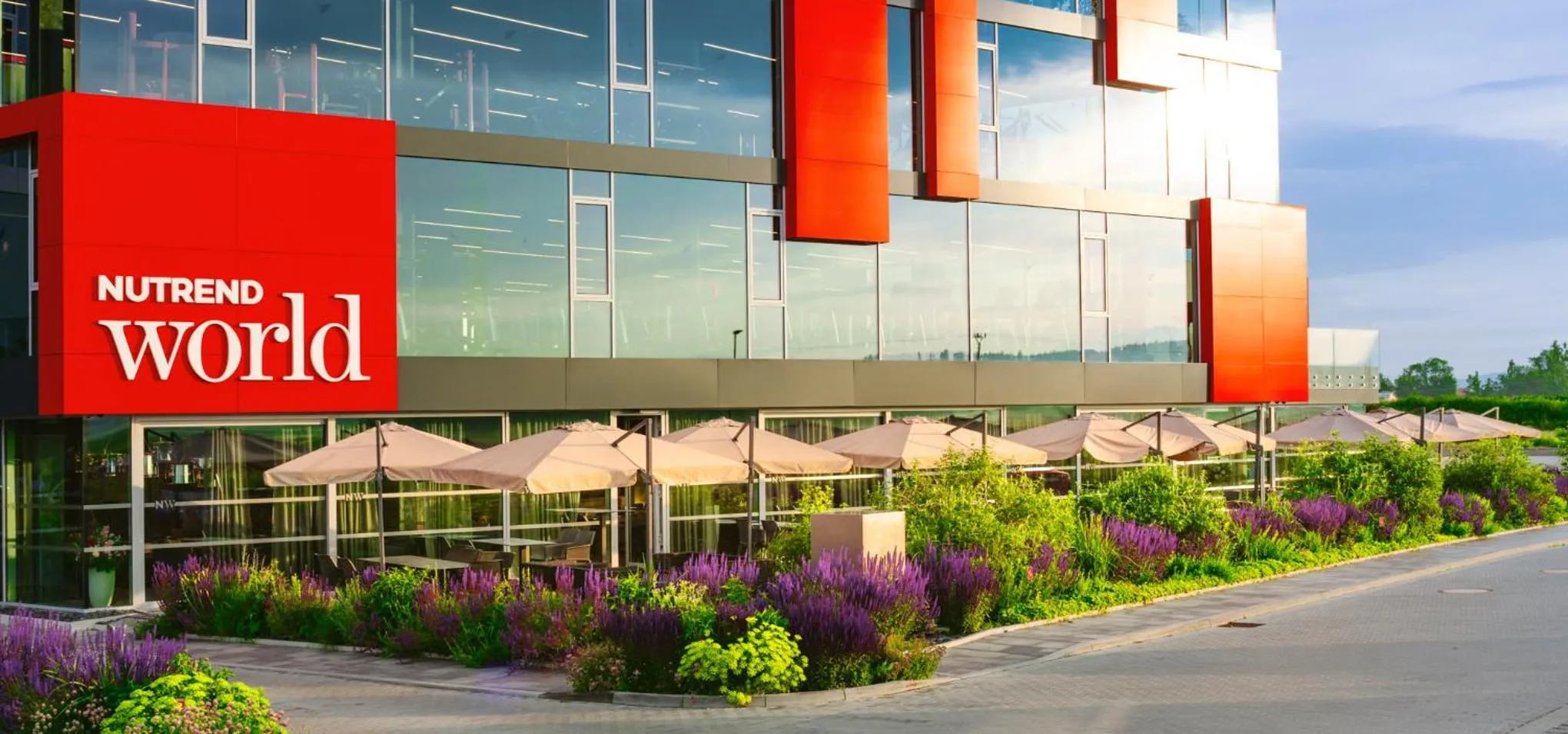 Property building in NUTREND World