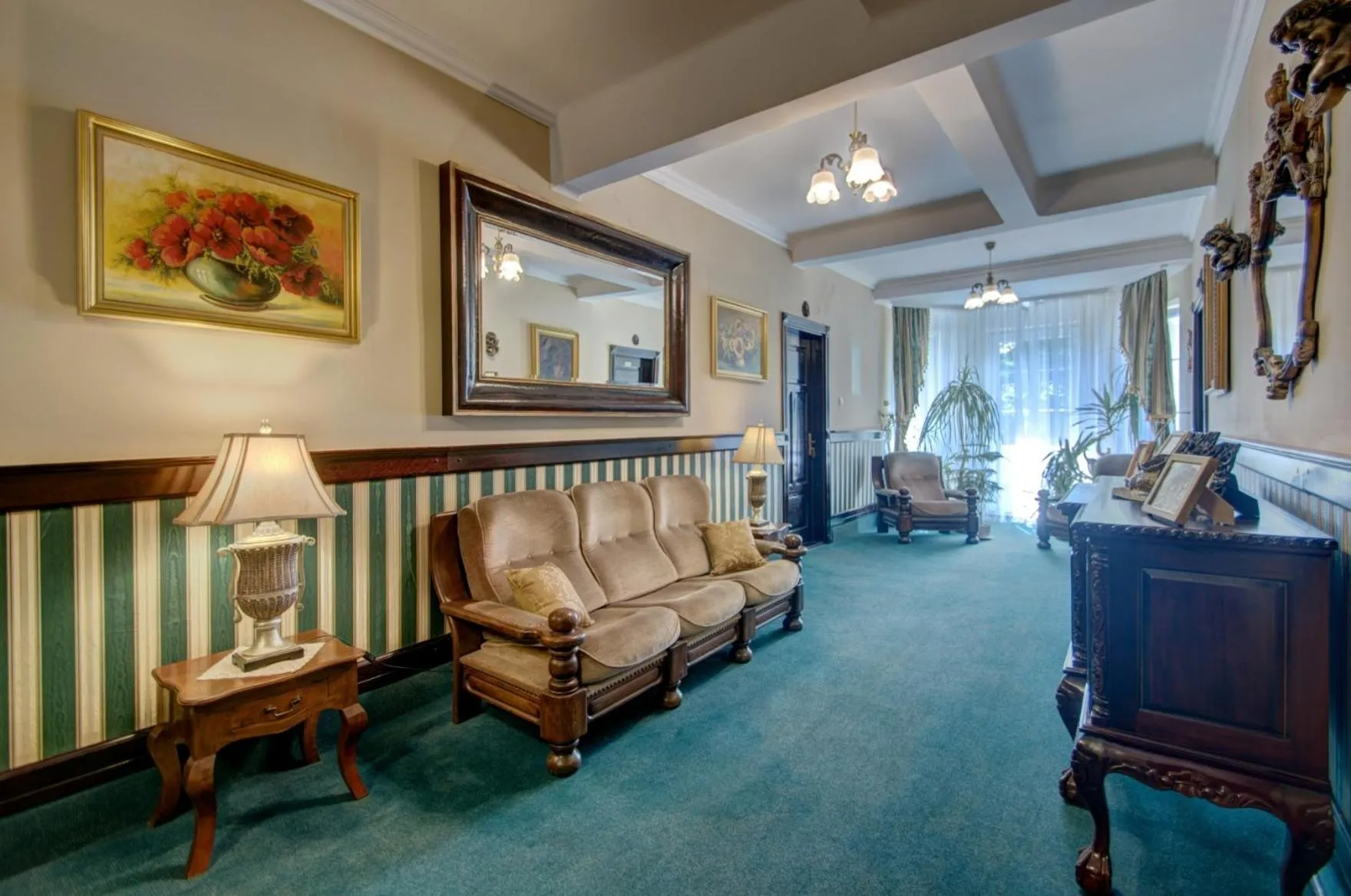 Lobby or reception in Willa Roztoka