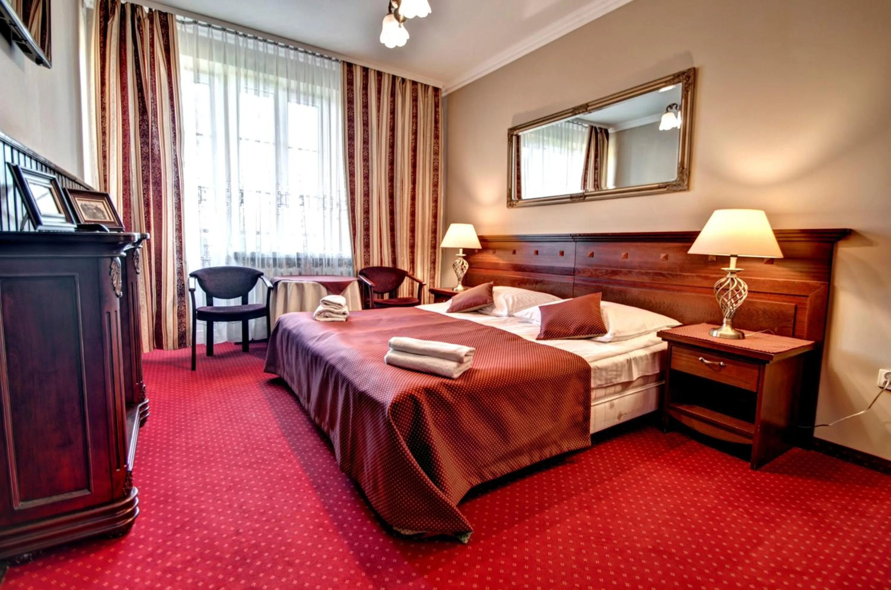 Bedroom, Bed in Willa Roztoka