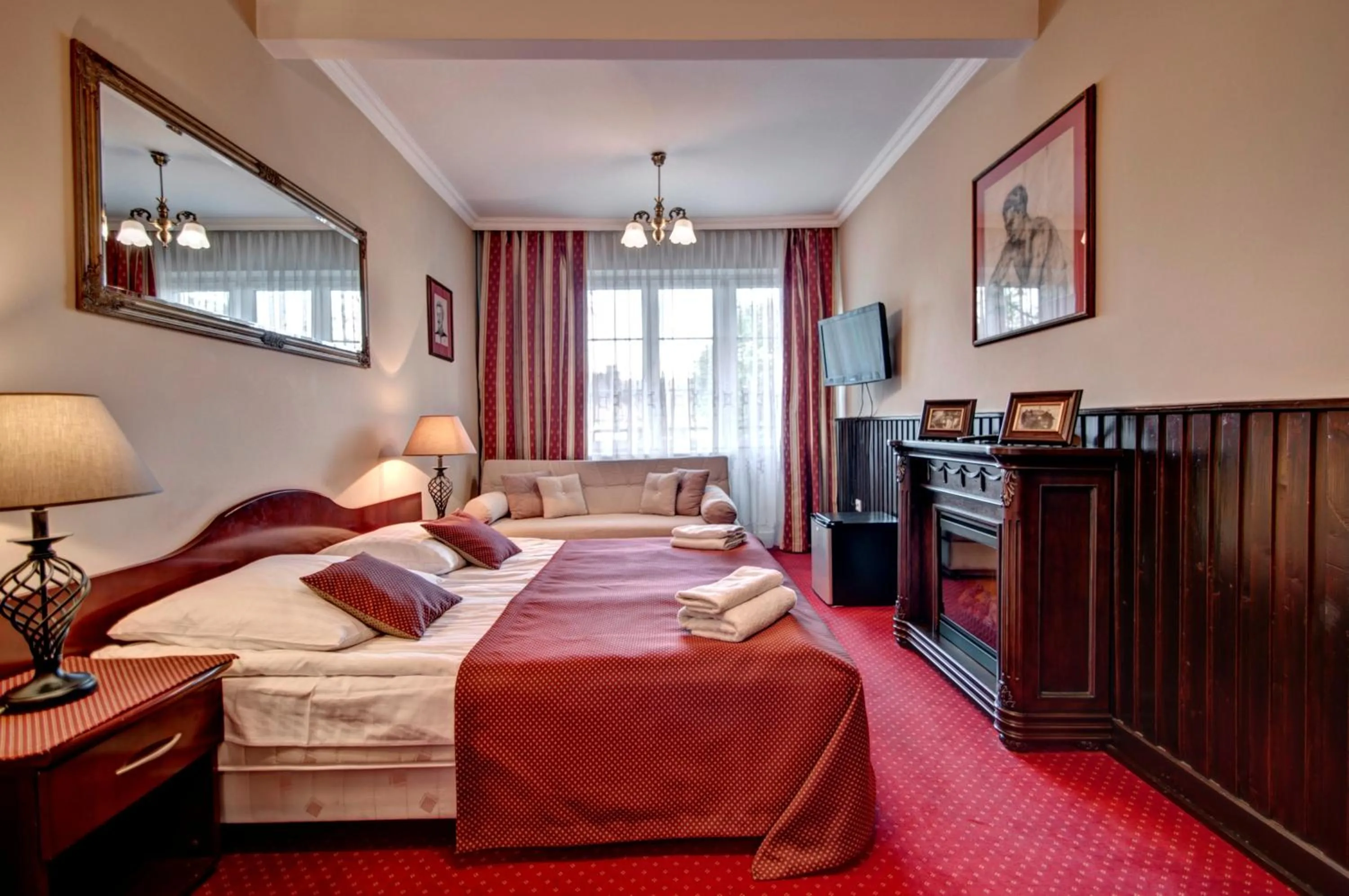 Photo of the whole room, Bed in Willa Roztoka