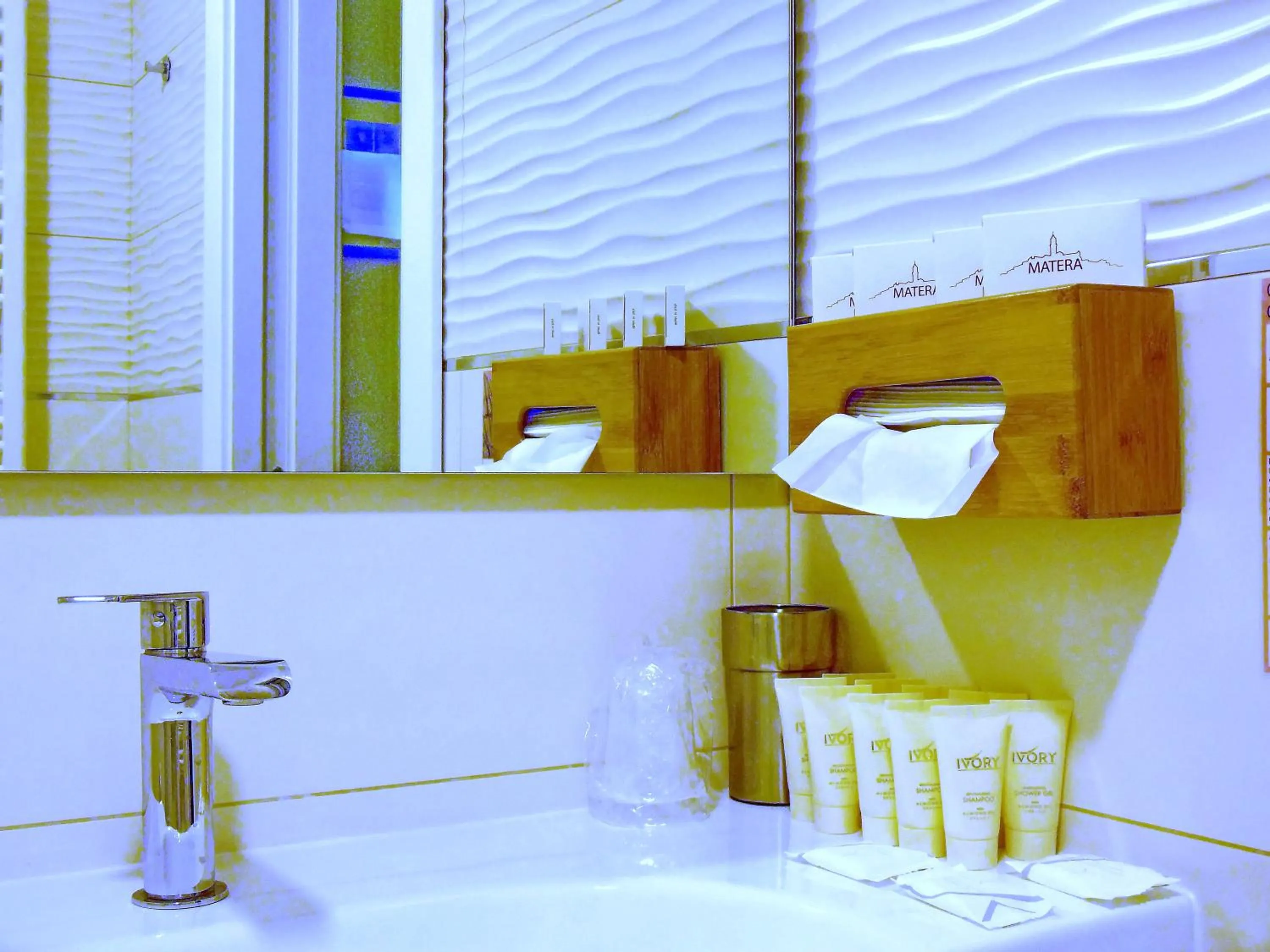 Bathroom in L'OSPITE - LIFESTYLE RESIDENCE, Design Rooms