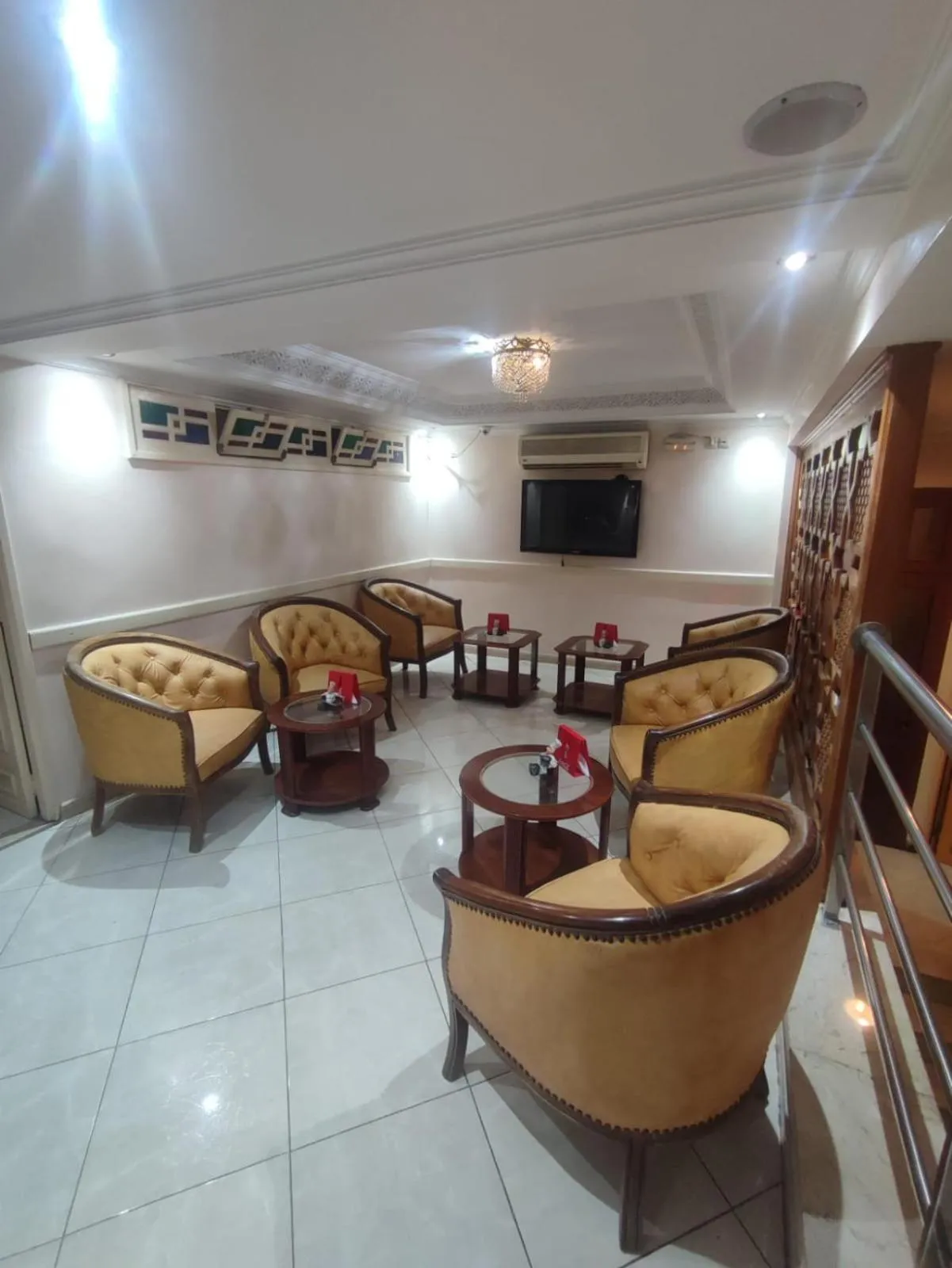 Restaurant/places to eat in Perla Hôtel