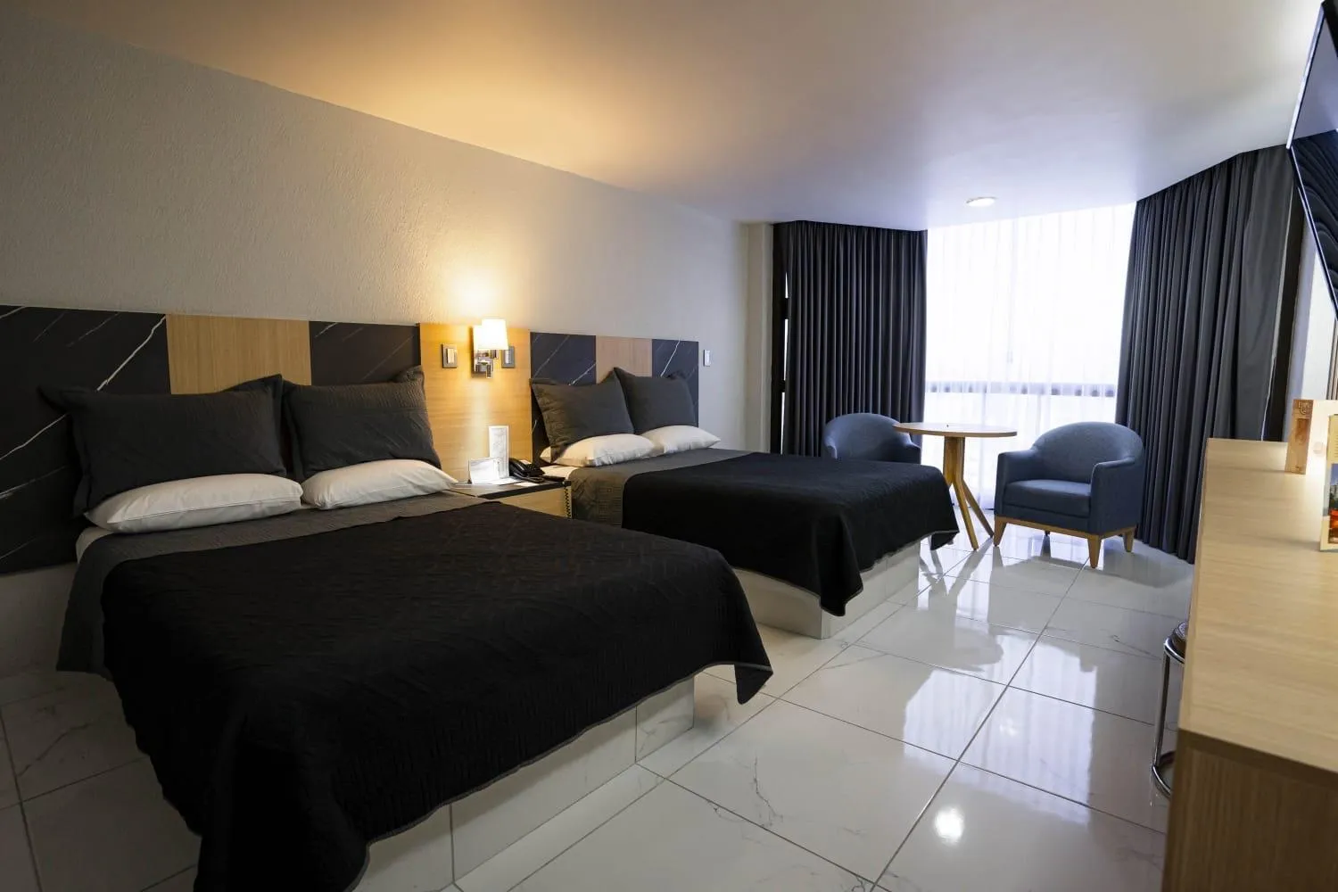 Bed in Hotel Real Plaza