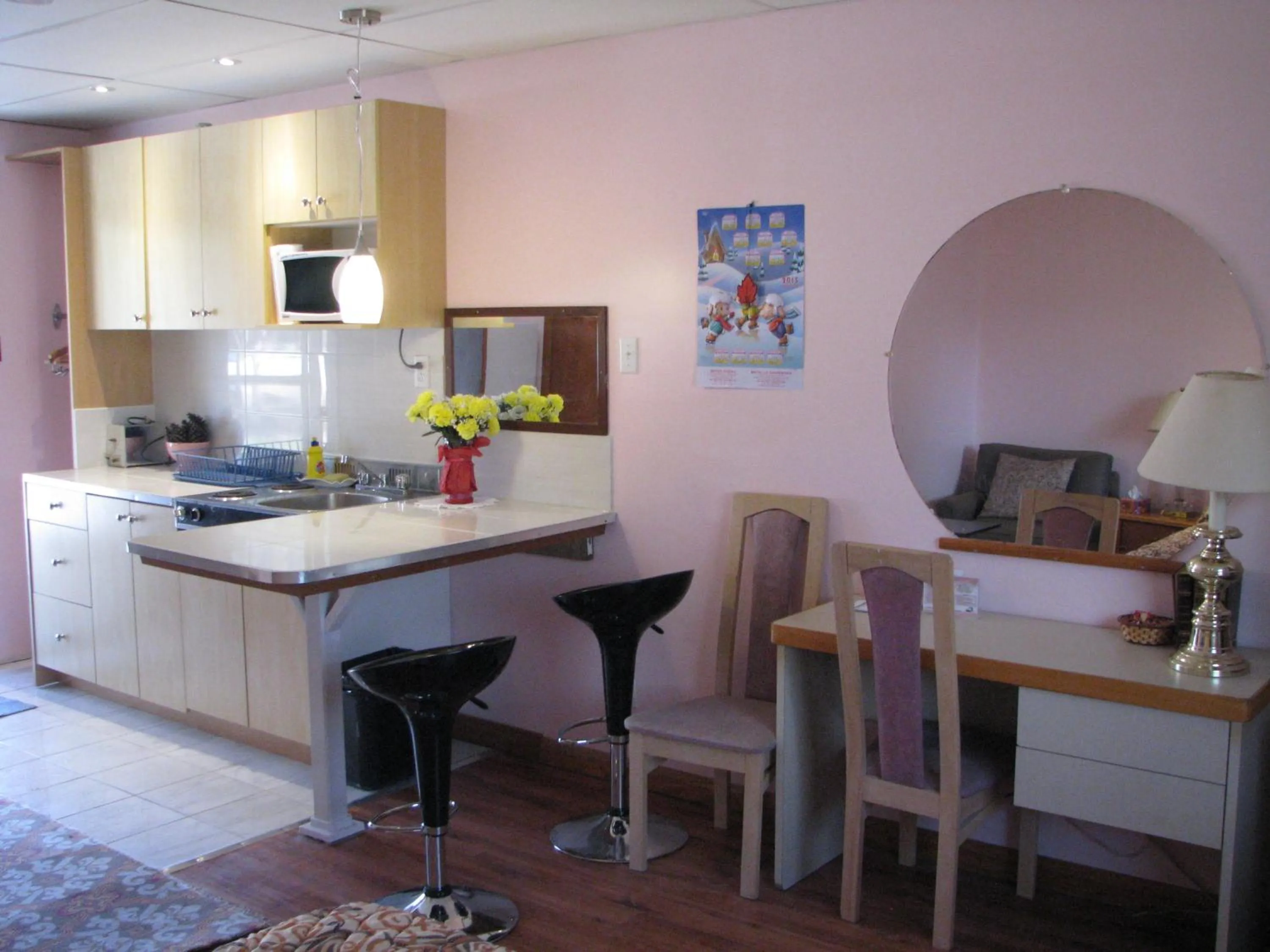 Kitchen or kitchenette in Motel Le Charentais