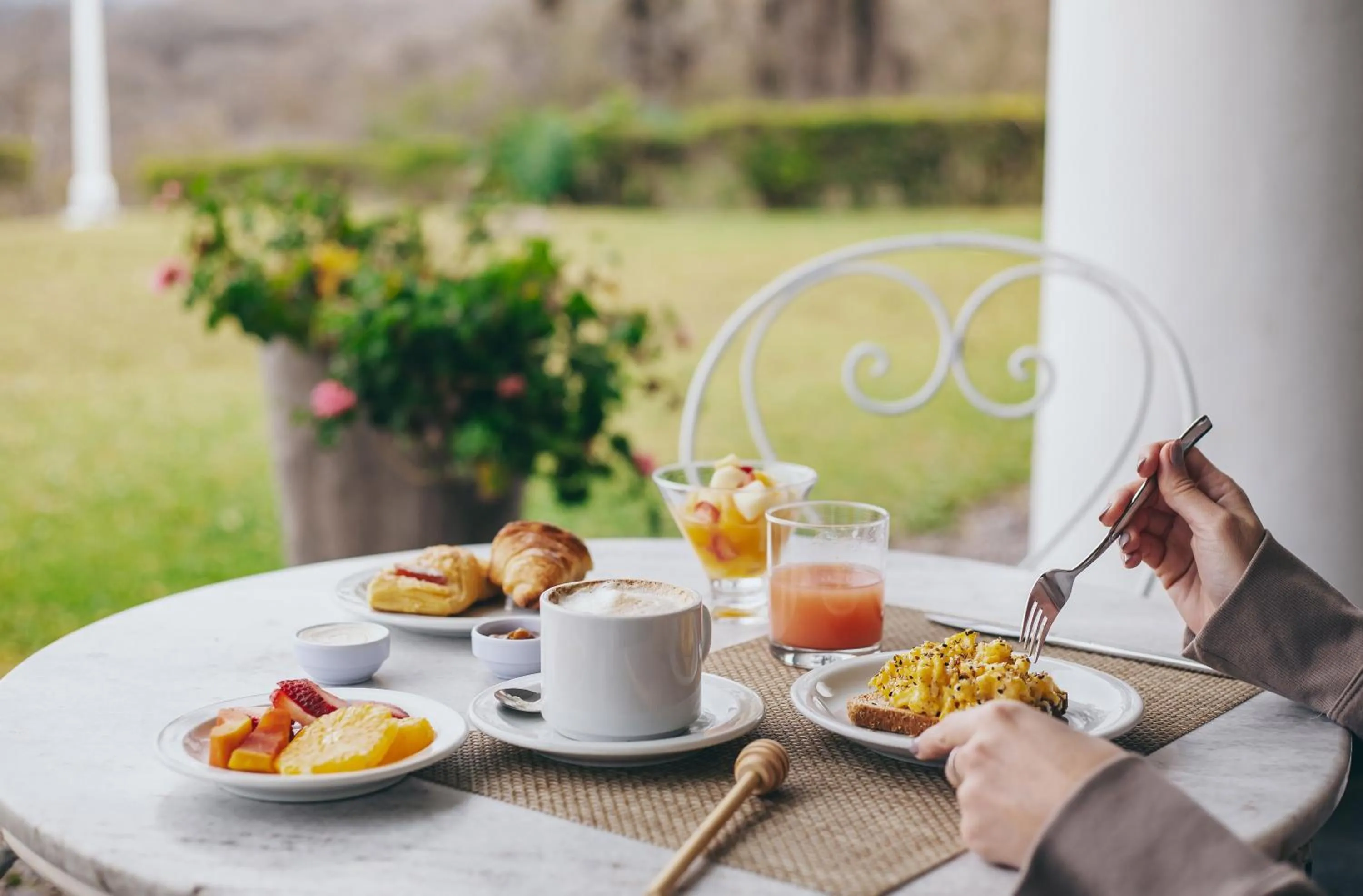 Breakfast in Altos de la Viña, Wine Hotel & Spa