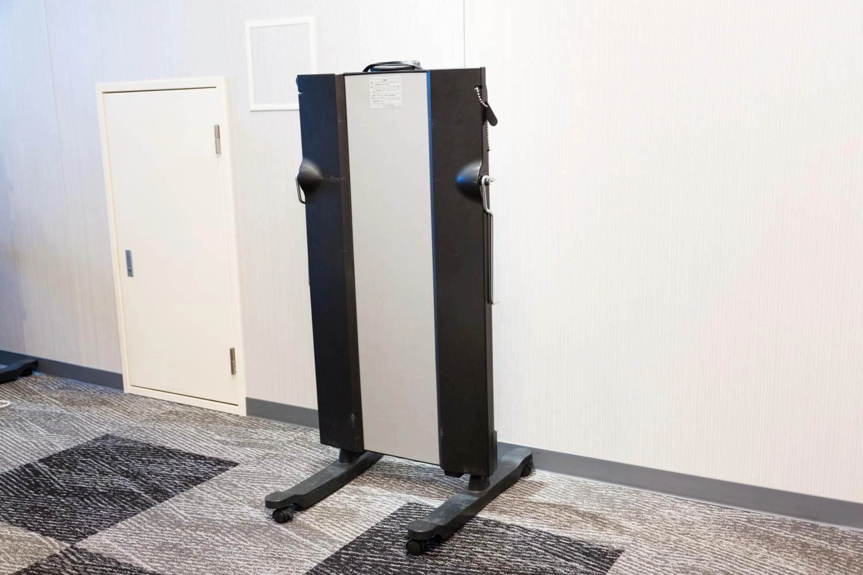 trouser press in Sanco Inn Shizuoka Kitaguchi