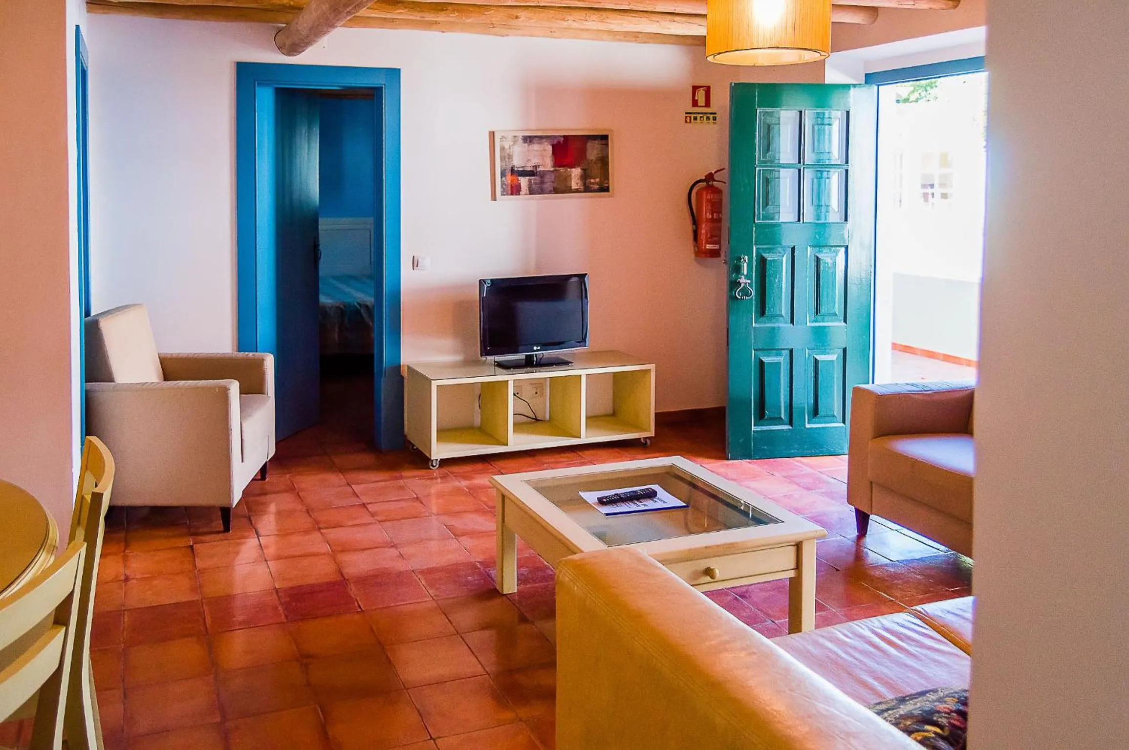 Photo of the whole room in Casa Da Padeira - Turismo Rural