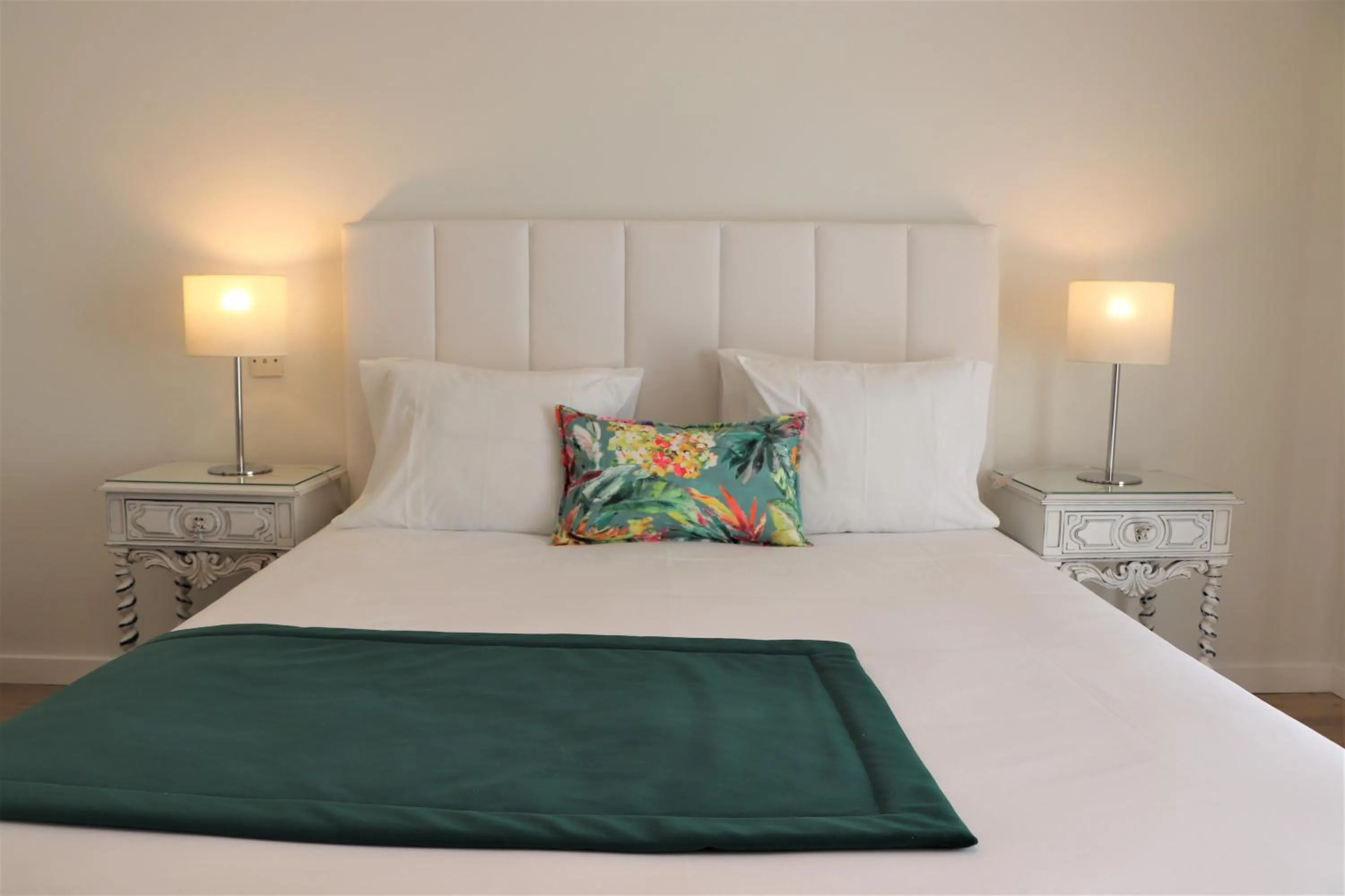 Garden view, Bed in Casa Da Padeira - Turismo Rural