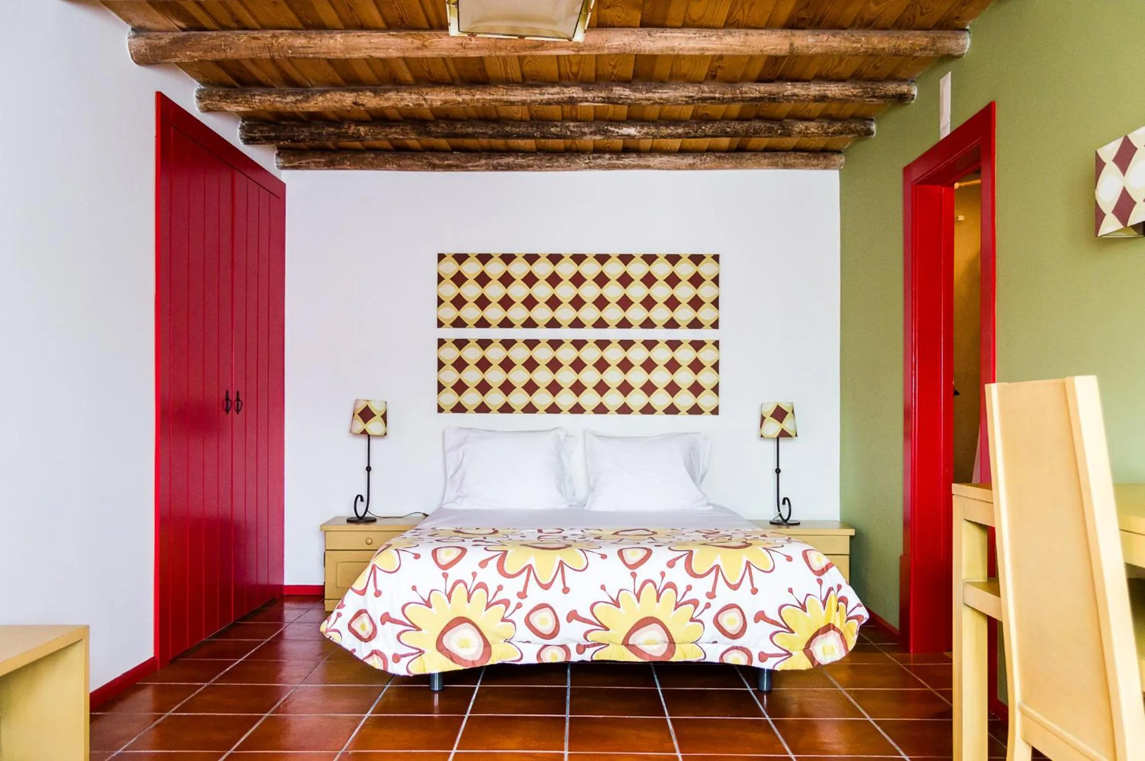 Bedroom, Bed in Casa Da Padeira - Turismo Rural
