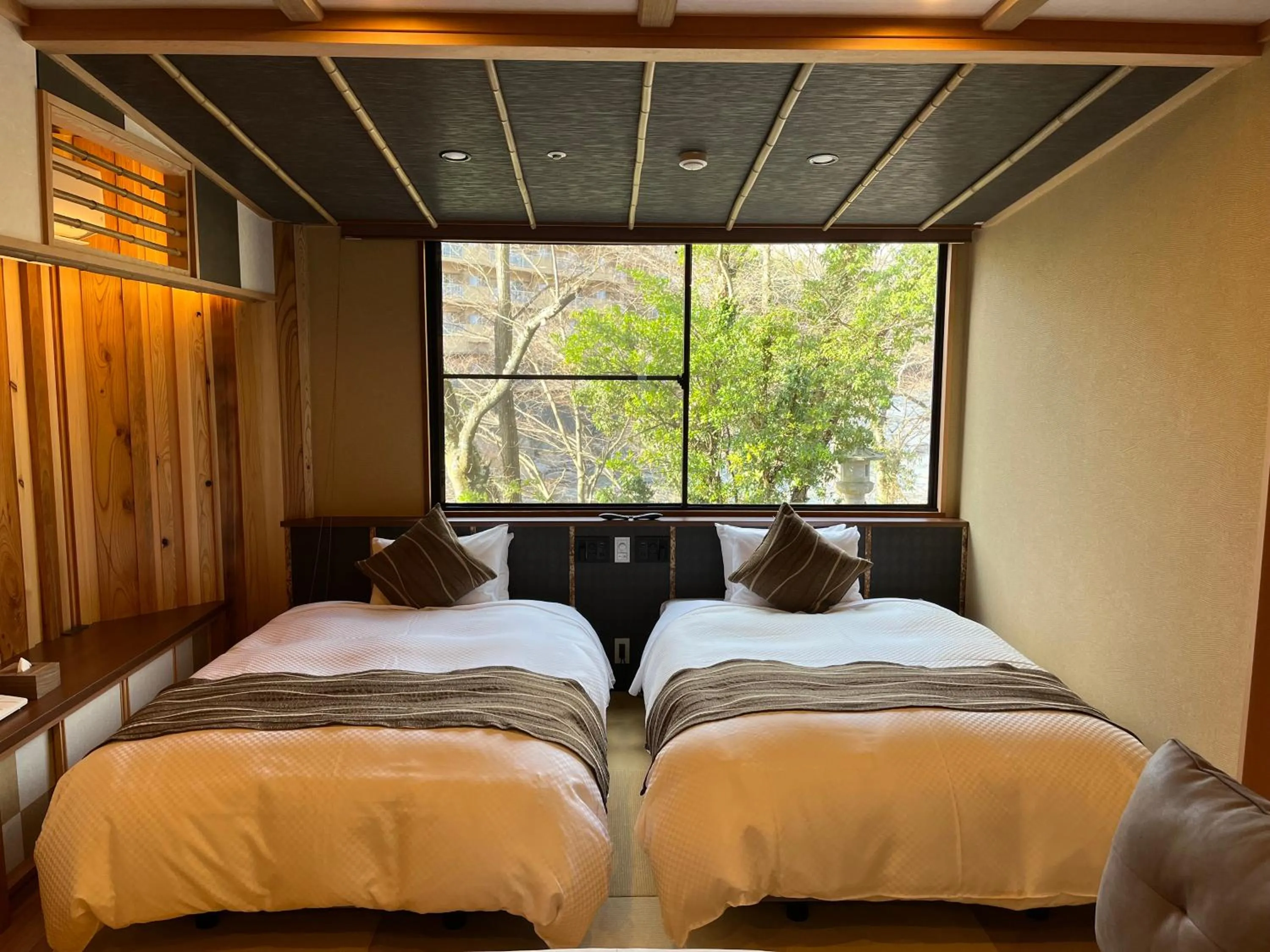 Bedroom, Bed in Tatsumikan