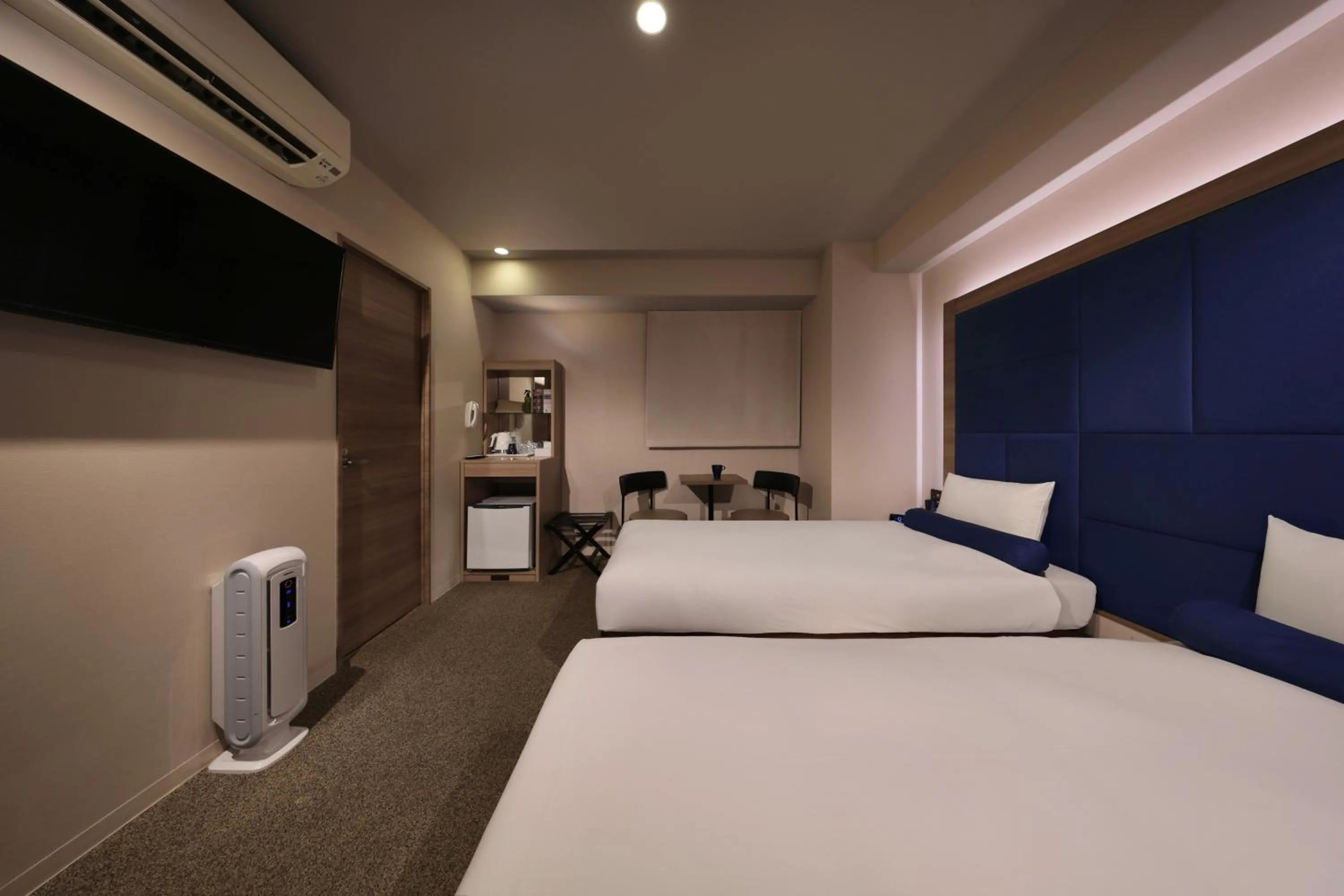 Bed in Doutonbori Crystal Hotel