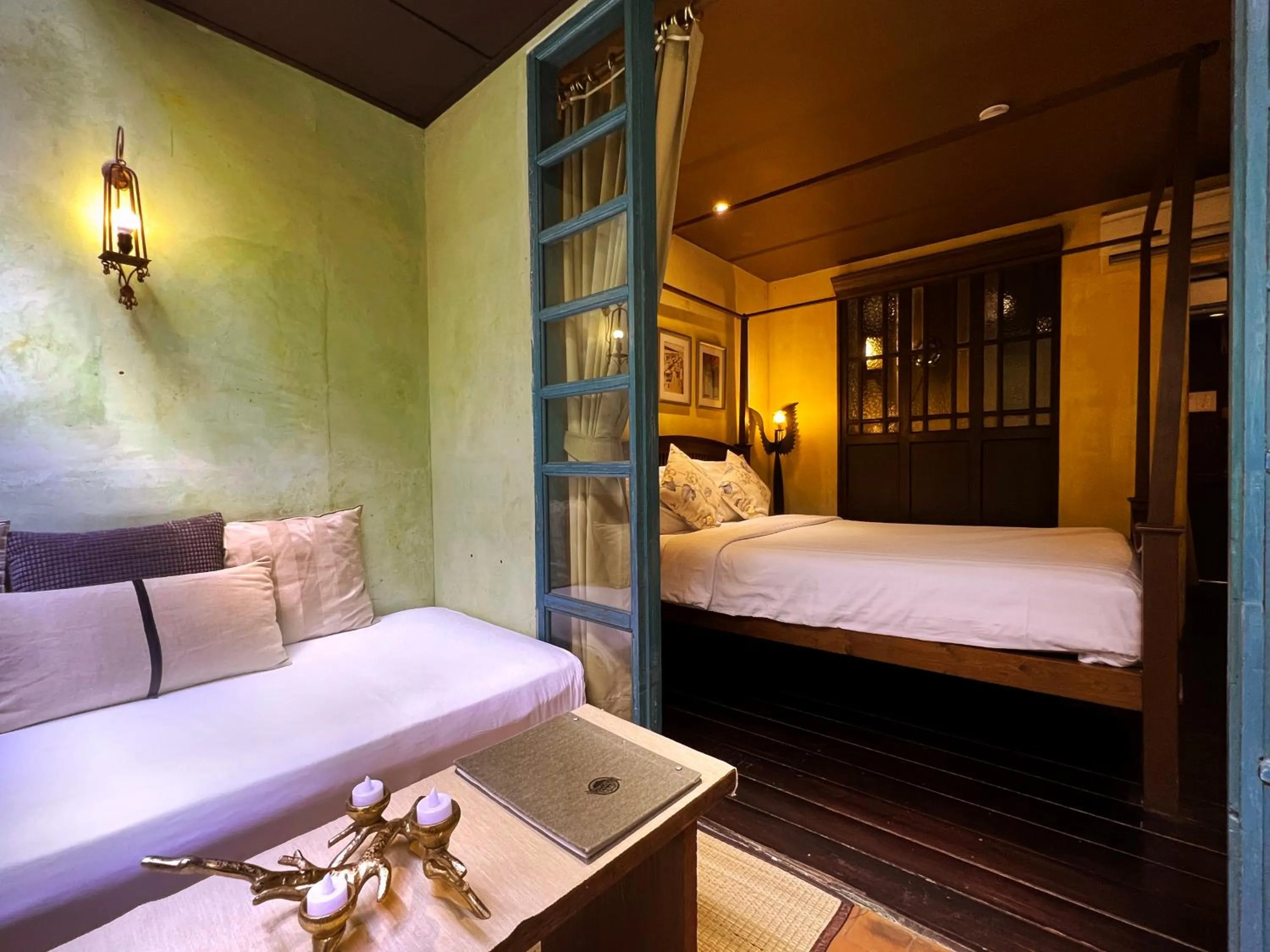 Seating area, Bed in Old Capital Bike Inn - SHA Certified