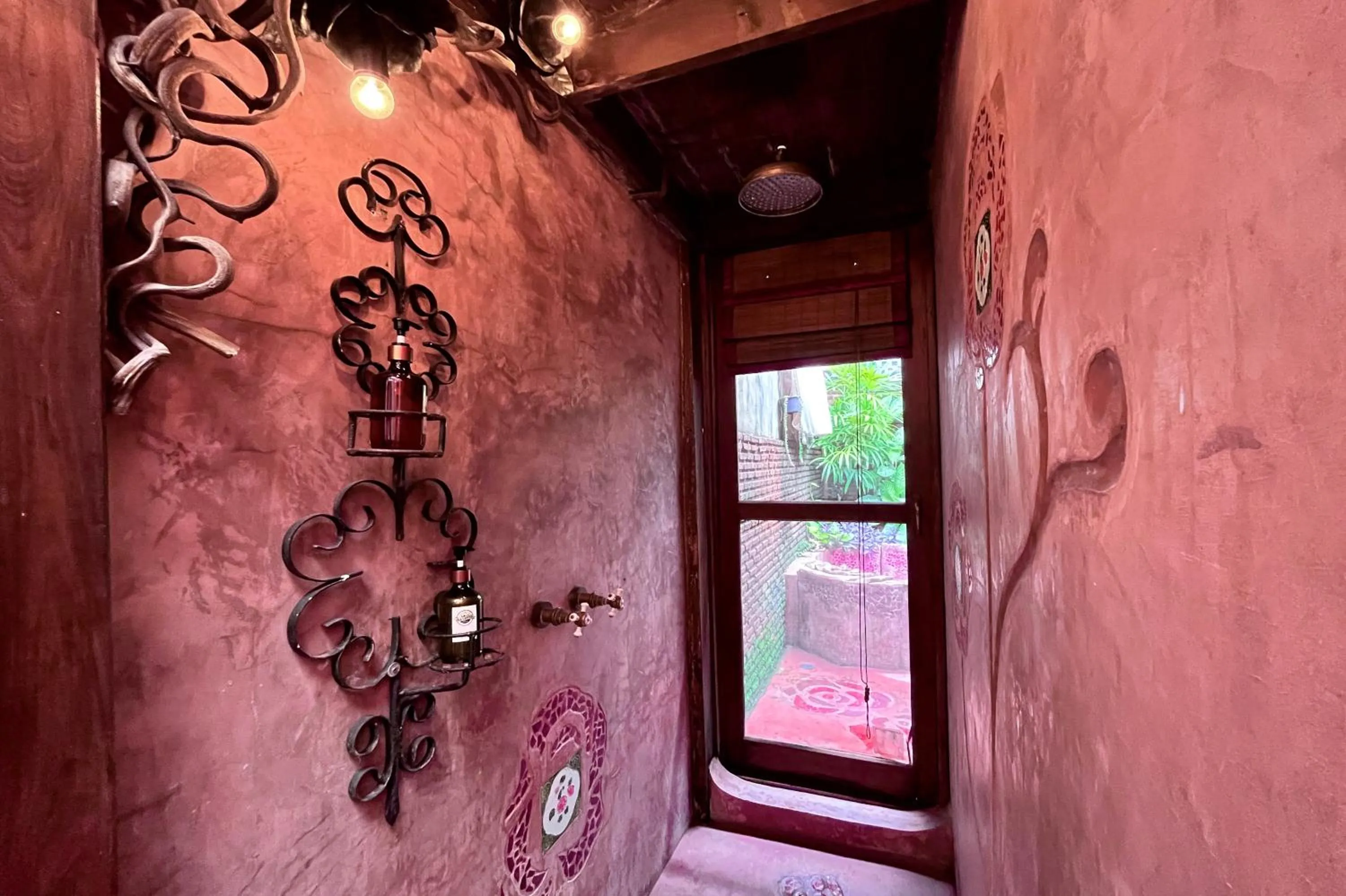 Shower in Old Capital Bike Inn - SHA Certified