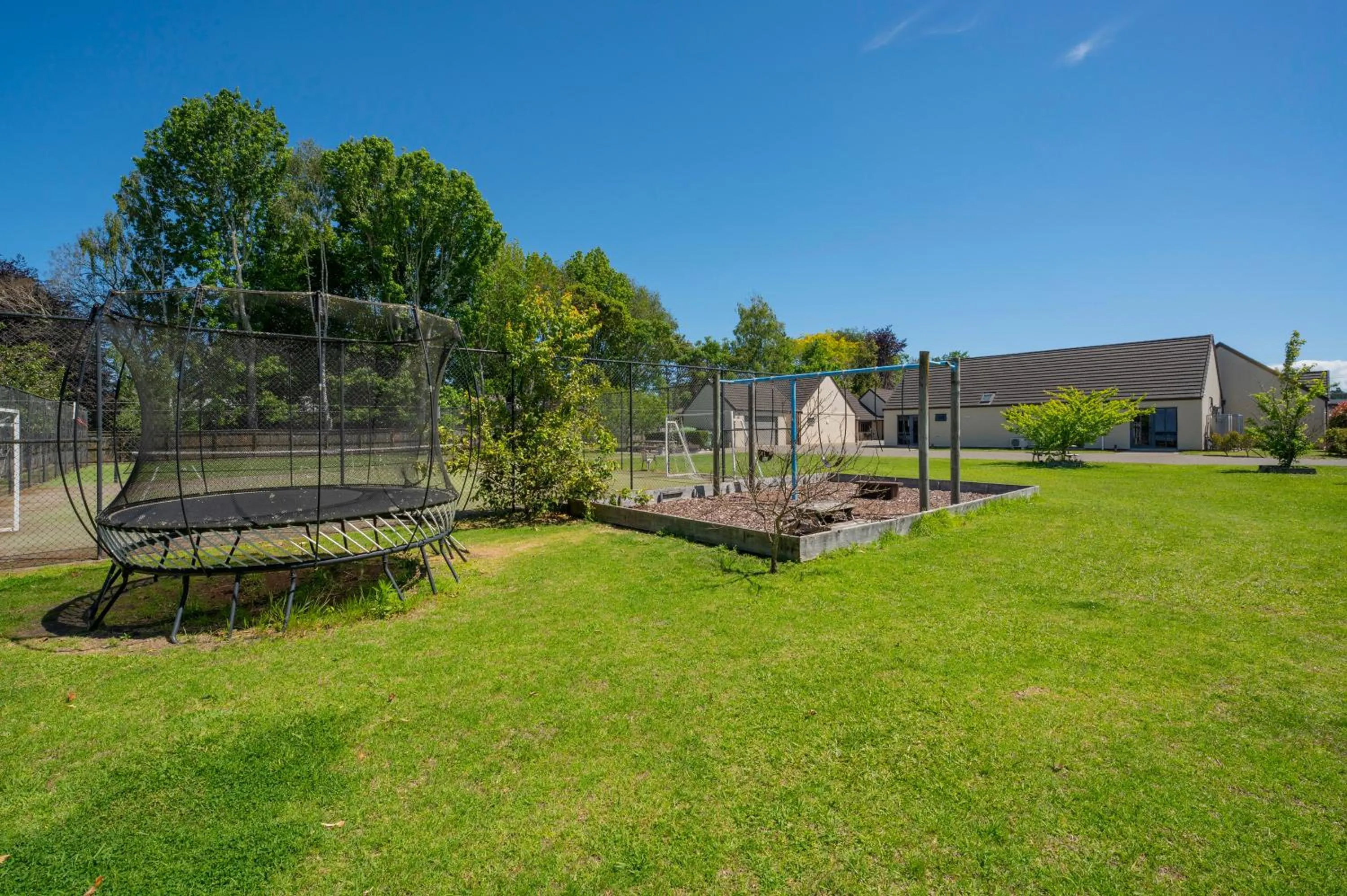 Children play ground in Bethlehem Motor Inn and Conference Centre