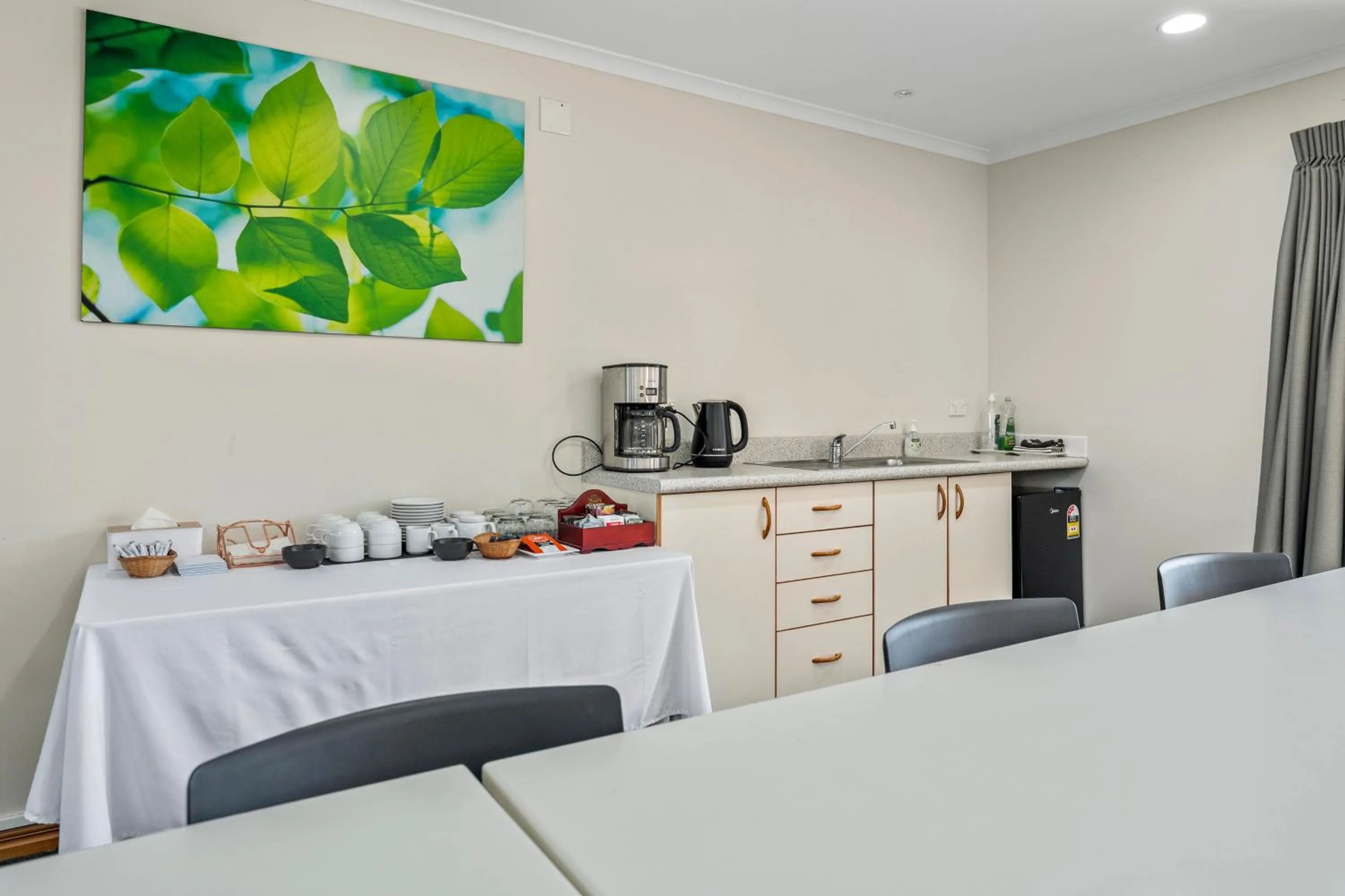 Coffee/tea facilities in Bethlehem Motor Inn and Conference Centre