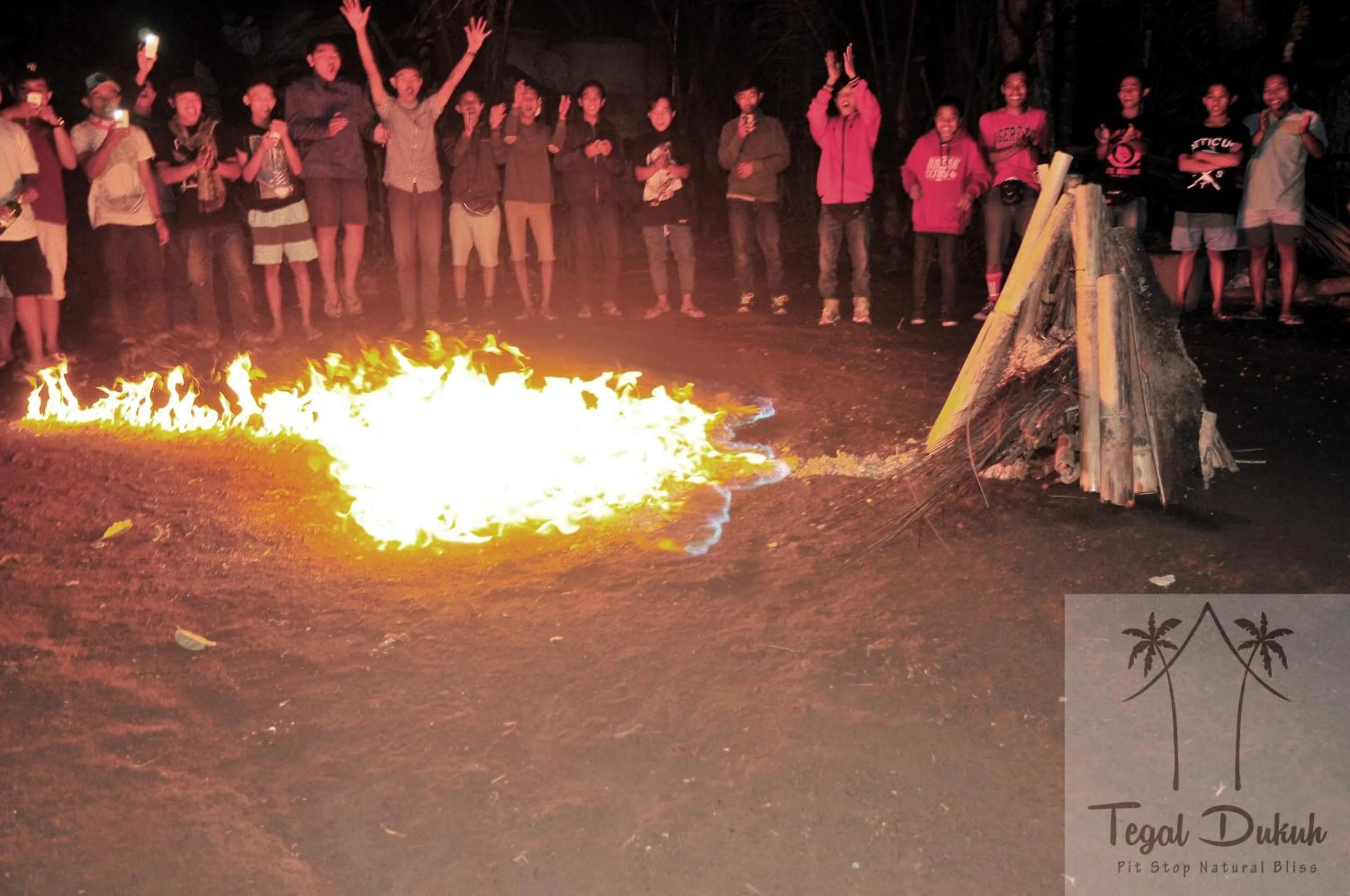 Evening entertainment in Tegal Dukuh Camp