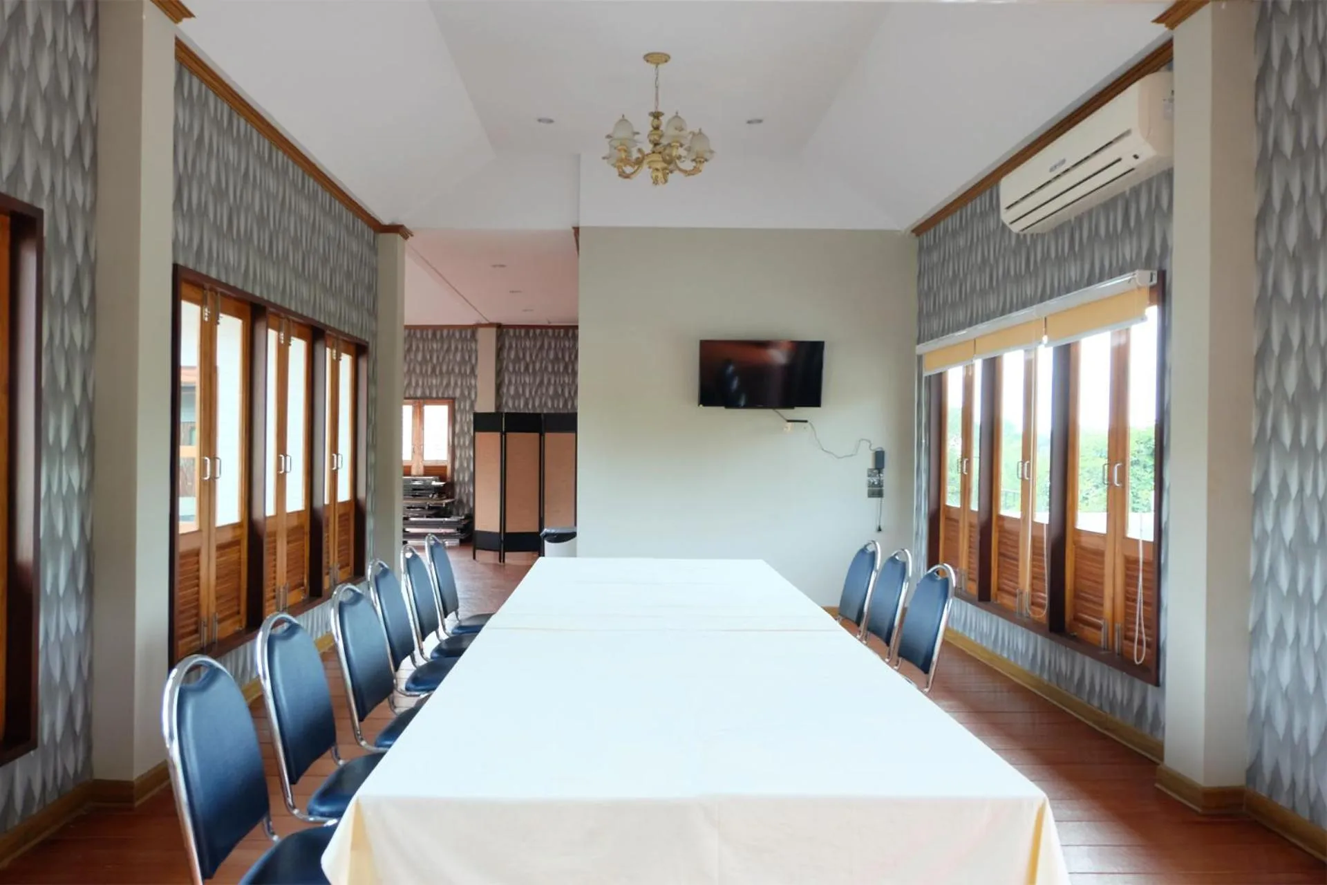 Meeting/conference room in Akantuka Homestay