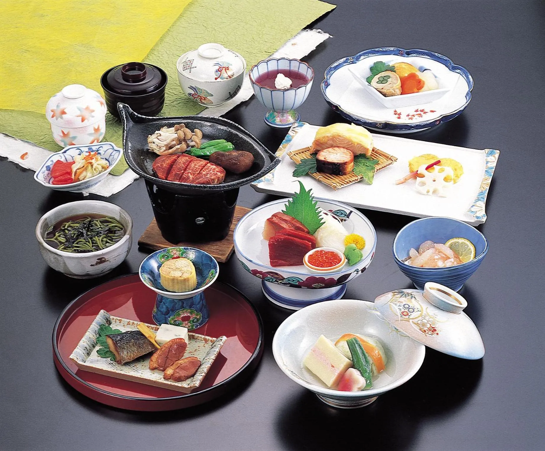 Food in Hotel Grand Toya