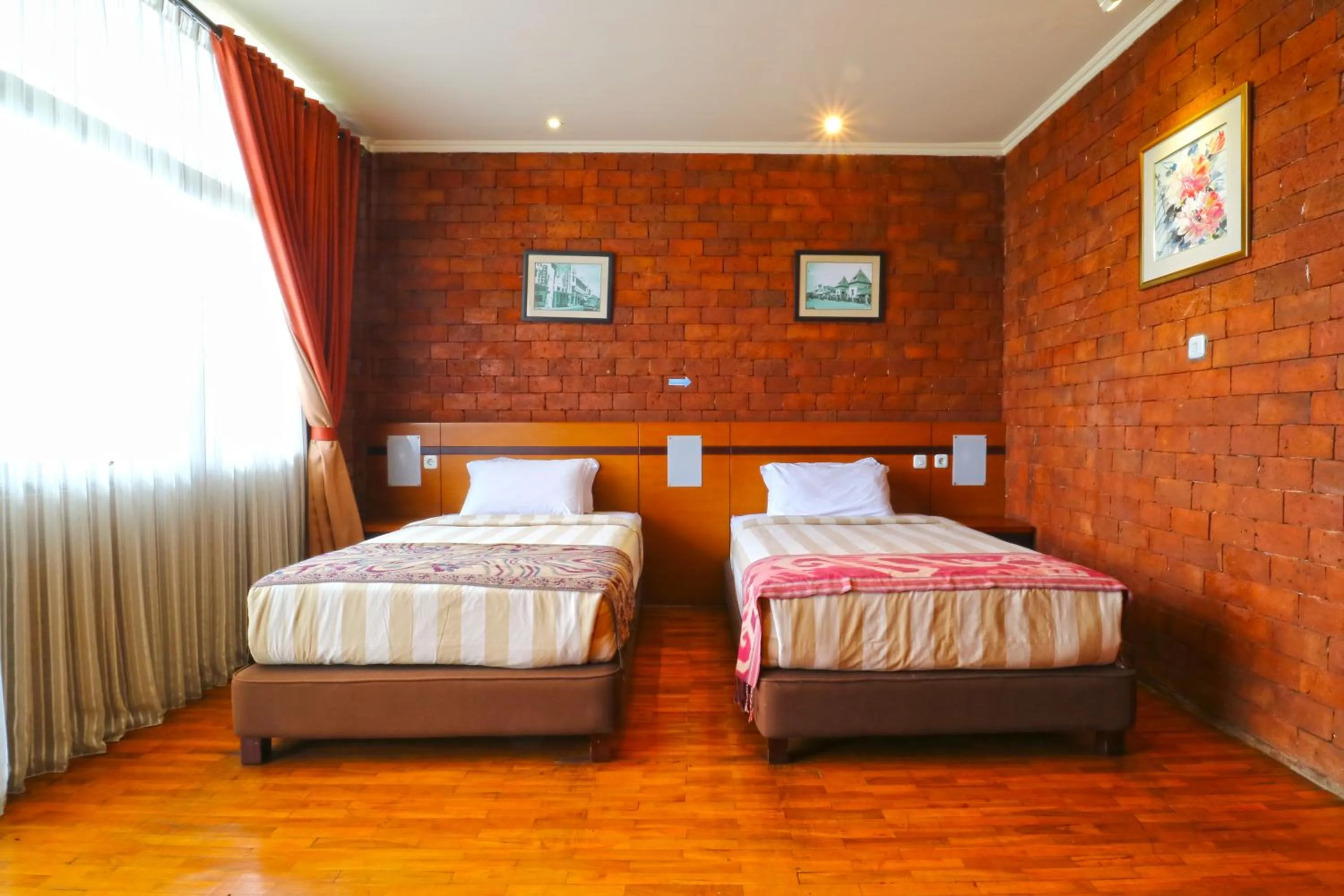 Bed in Villa Gardenia Bandung