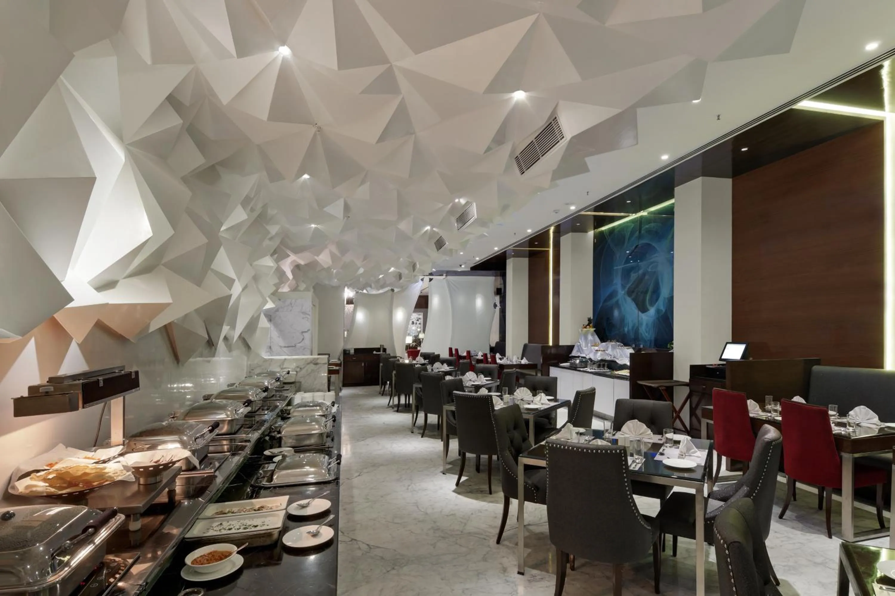 Restaurant/places to eat in The Elanza Hotel, Bangalore