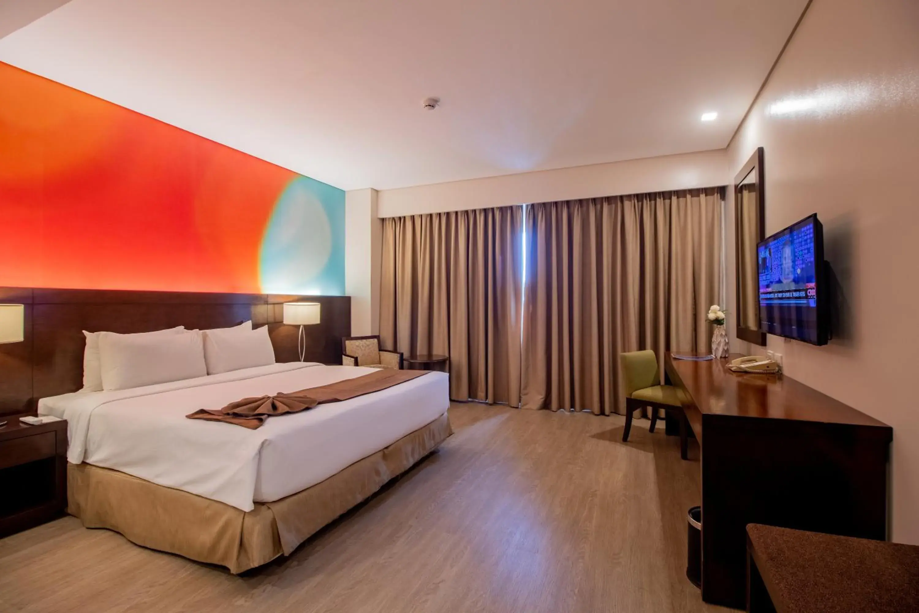 Deluxe Double Room in Harolds Hotel Cebu Deluxe Double Room in Harolds Hotel Cebu