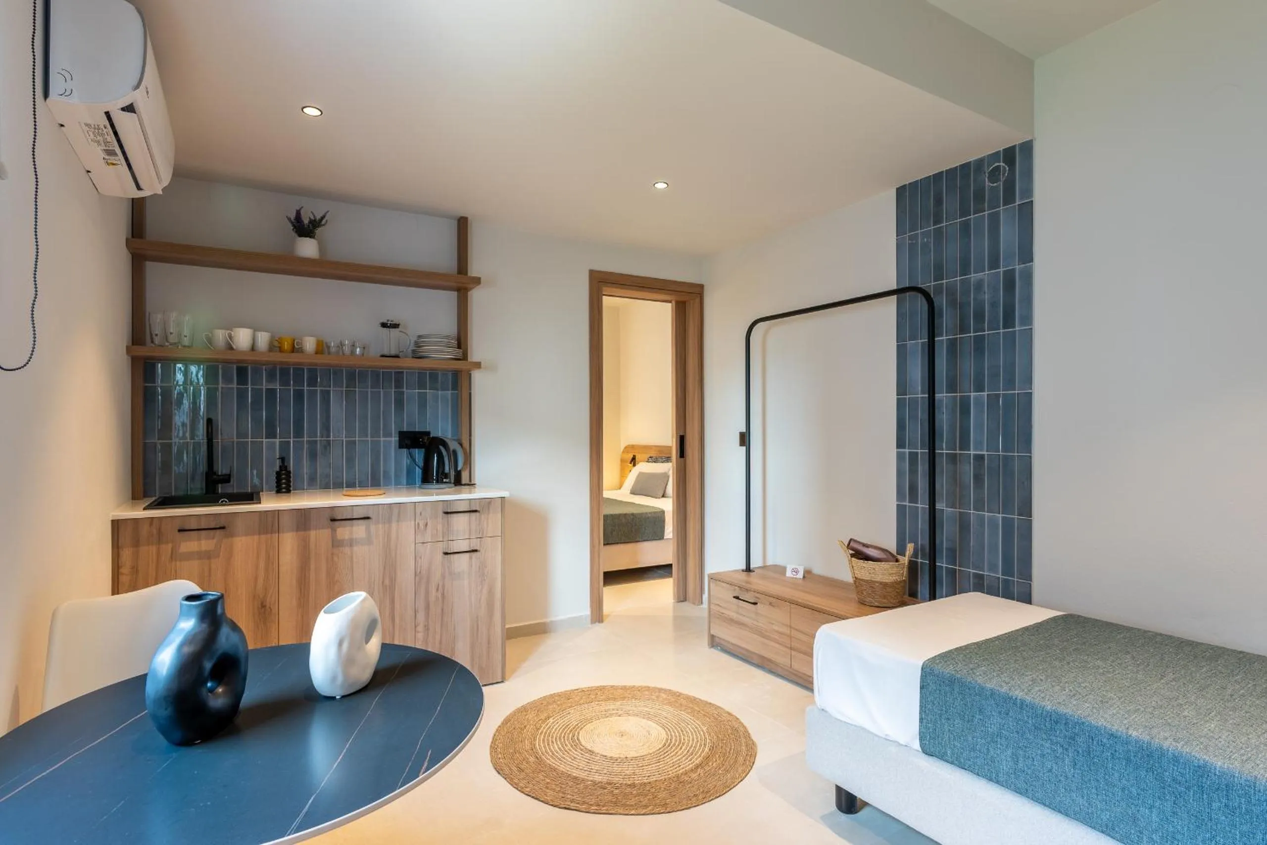 Bed in Psaras Apartments