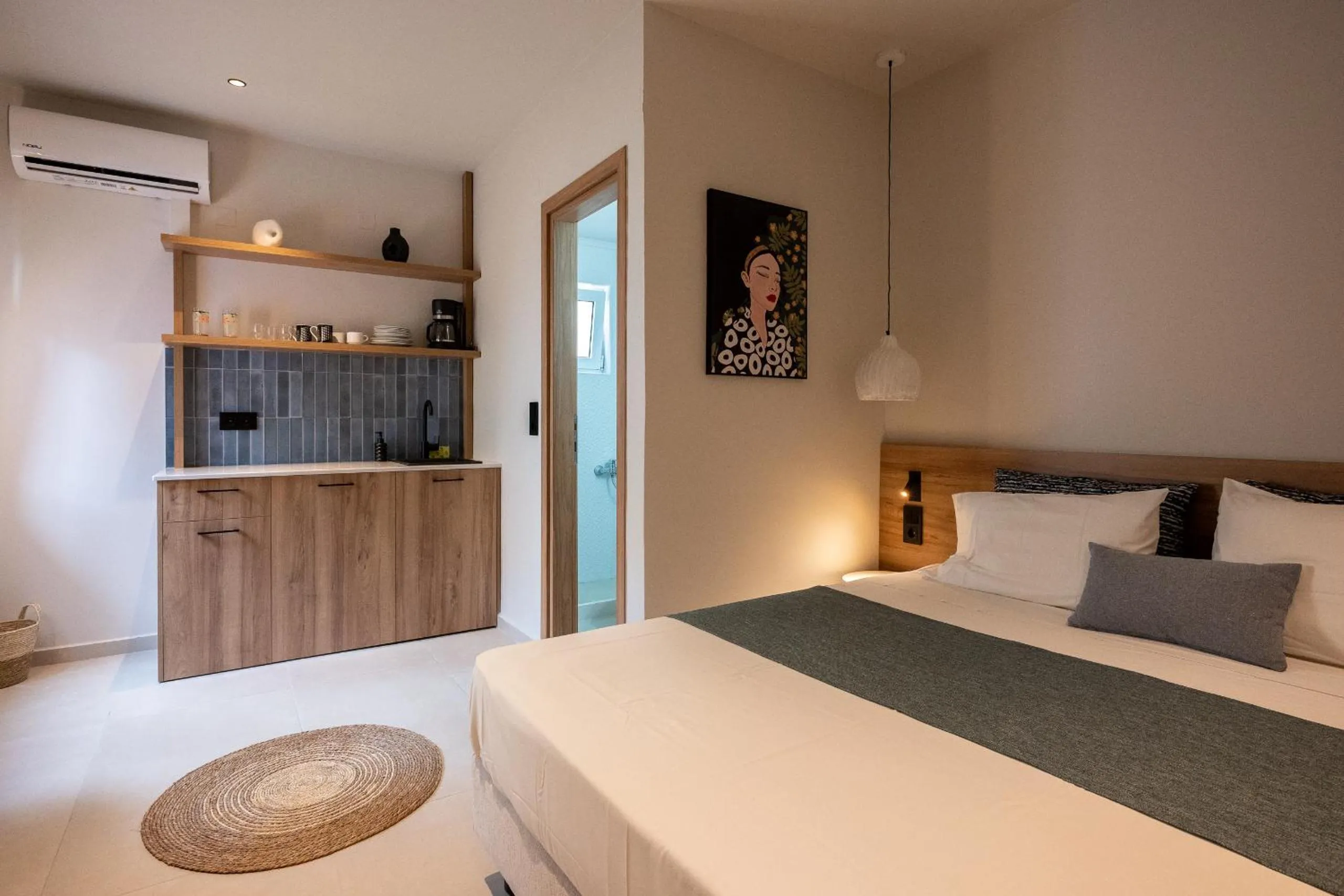 Bed in Psaras Apartments