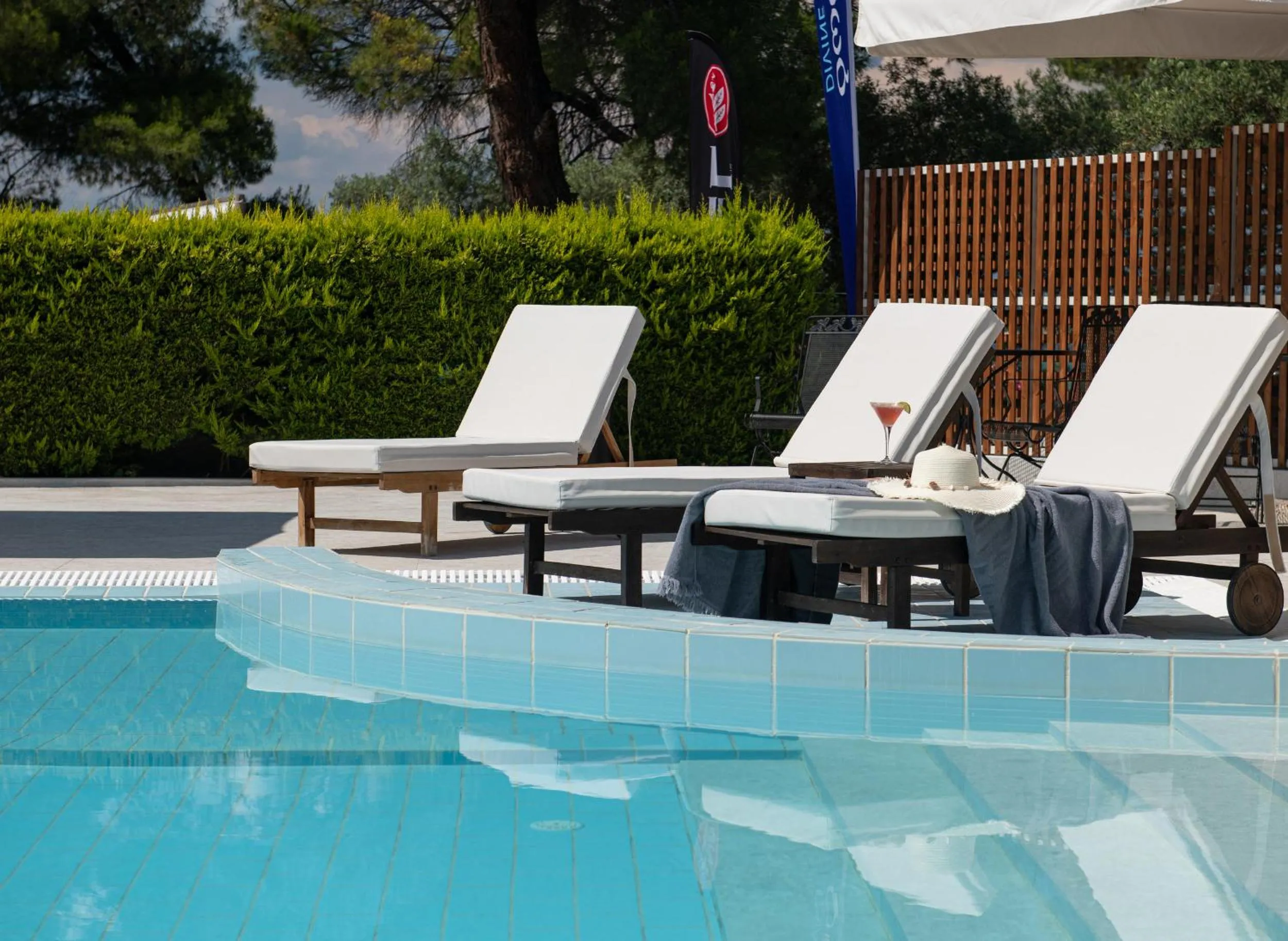 Swimming pool in Hotel Rema