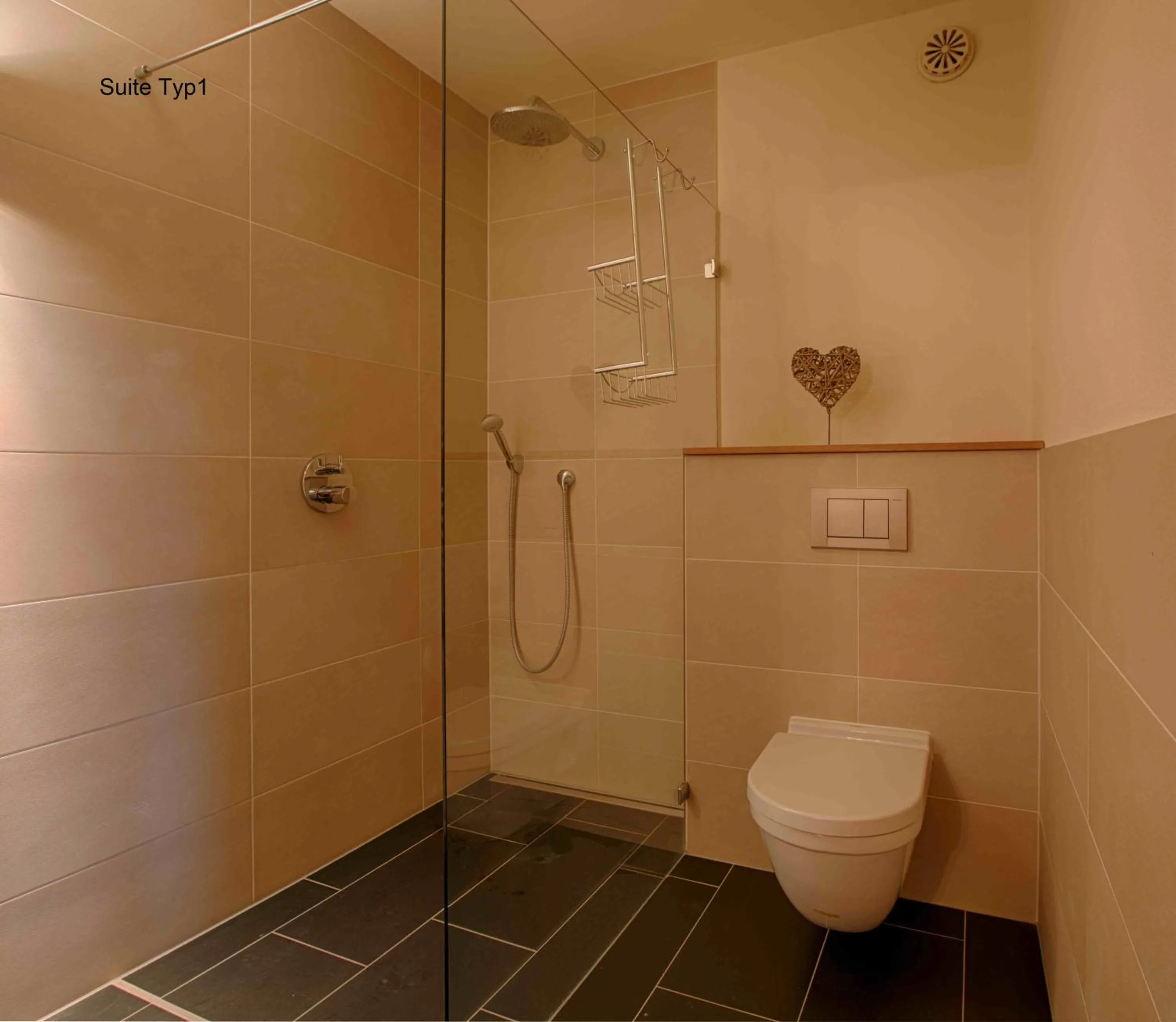 Photo of the whole room in Hofgut Held