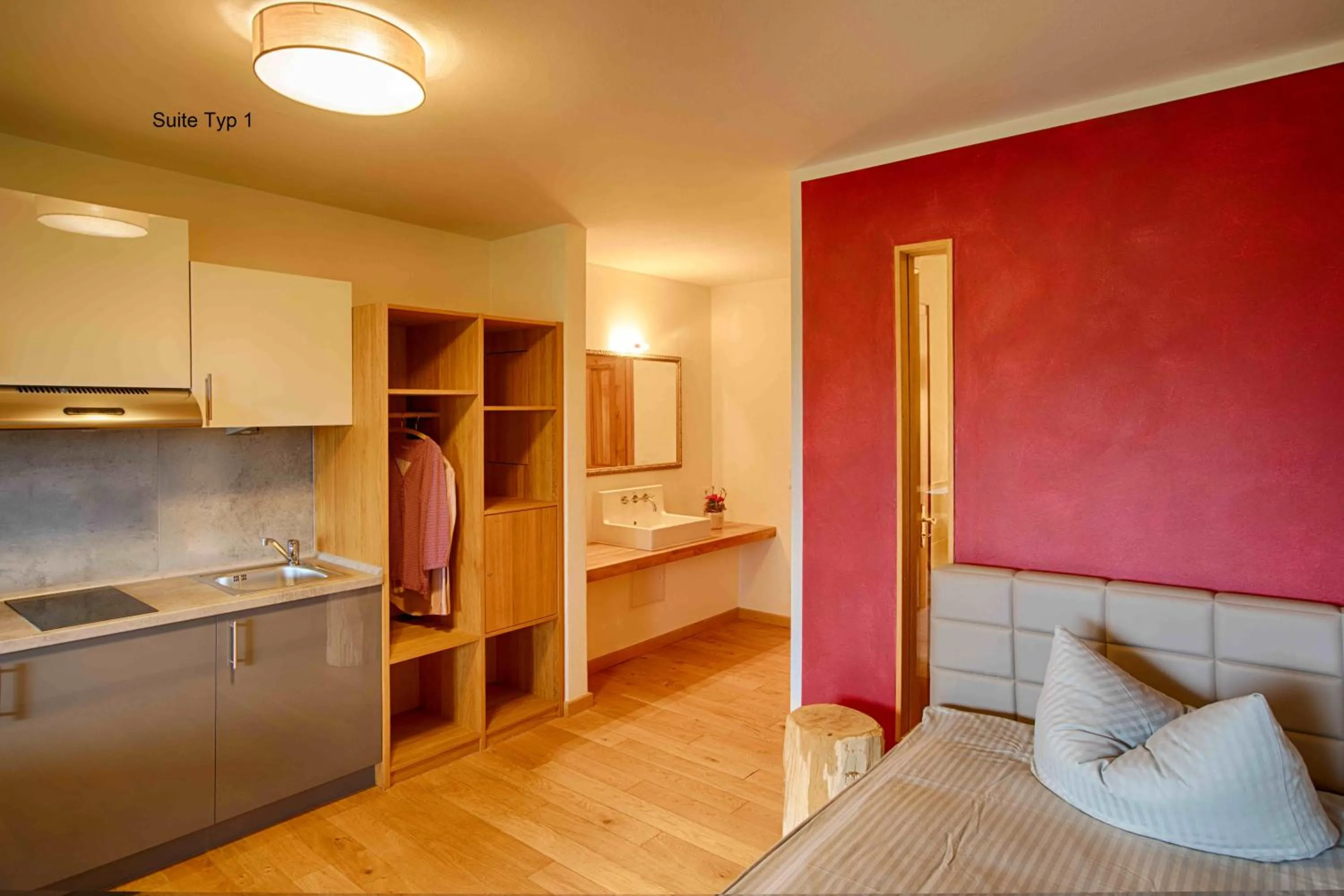 Photo of the whole room in Hofgut Held