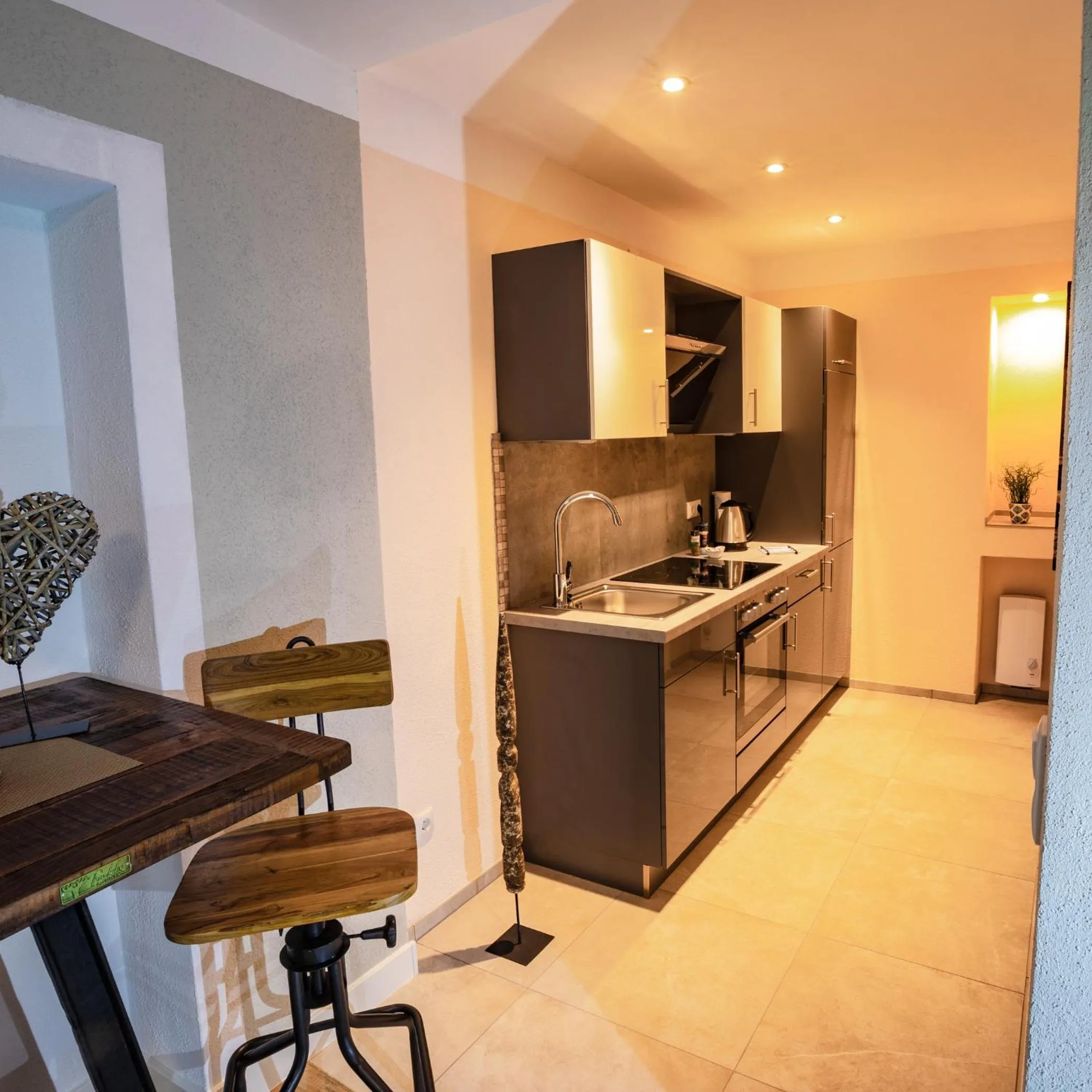 Photo of the whole room in Hofgut Held