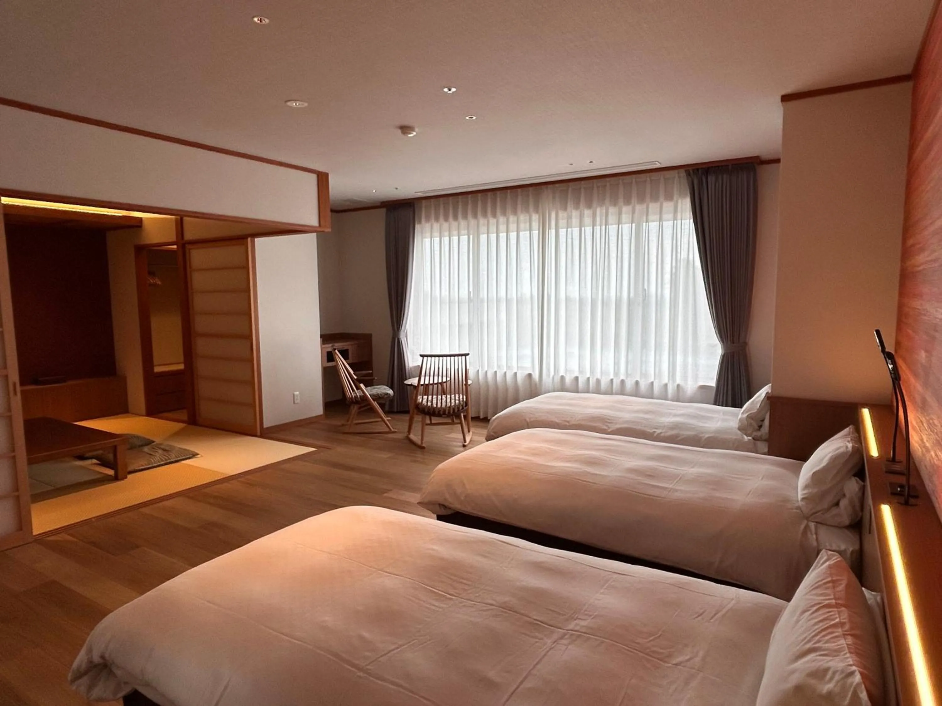 Bed in Kintarou Onsen Hotel