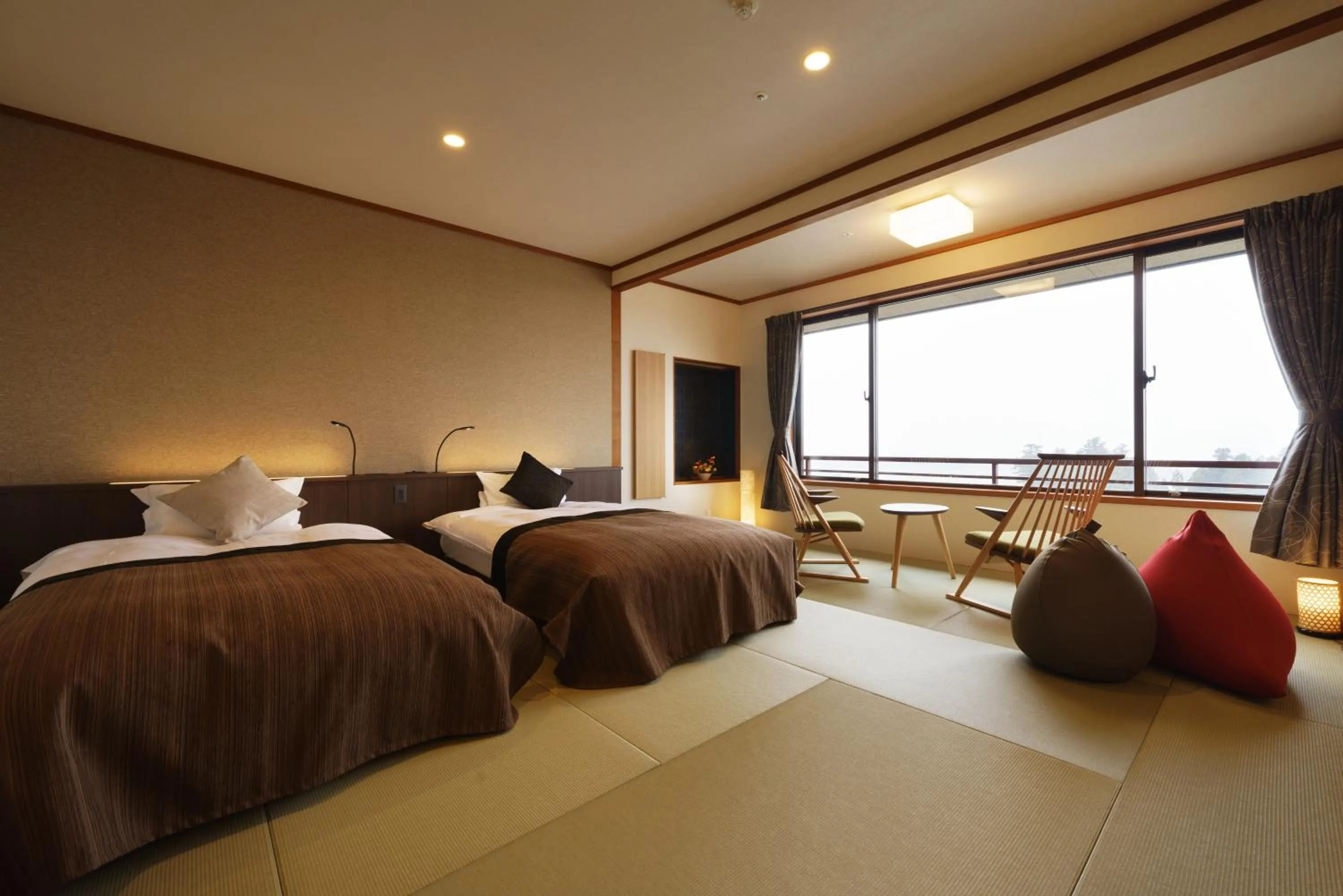 Photo of the whole room, Bed in Kintarou Onsen Hotel