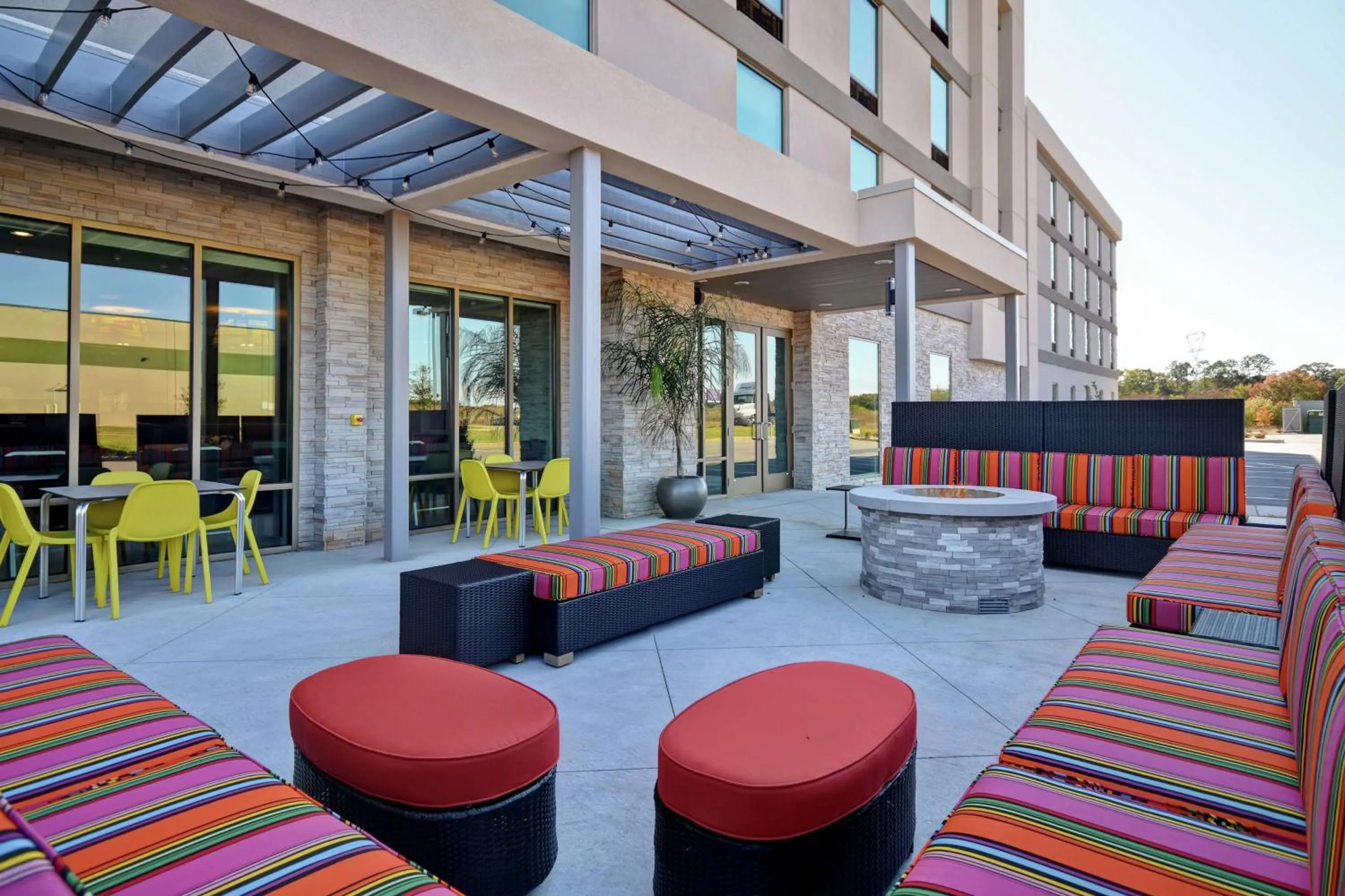 Patio in Home 2 Suites By Hilton Dothan