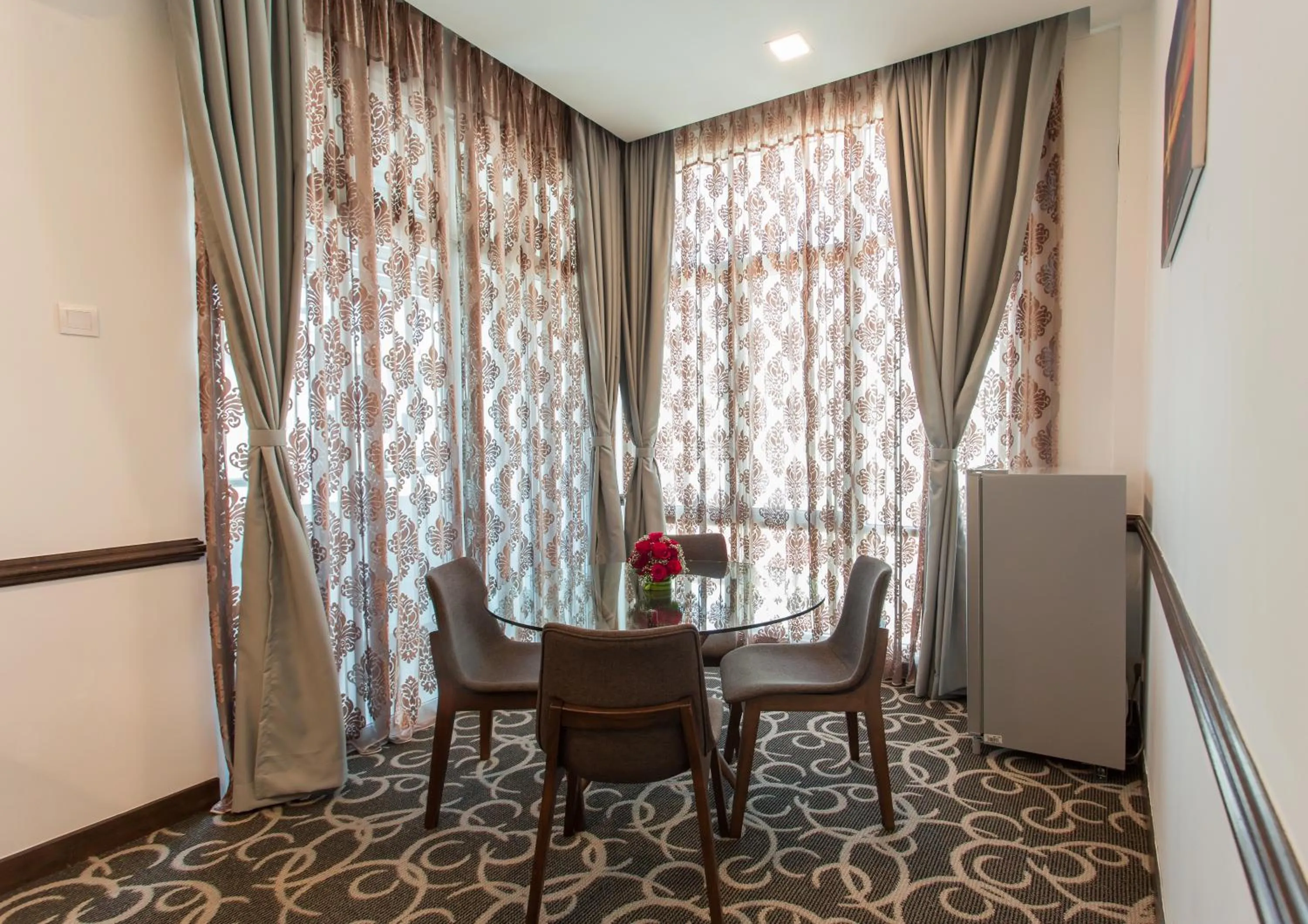 Living room in Hotel Adya Express Chenang