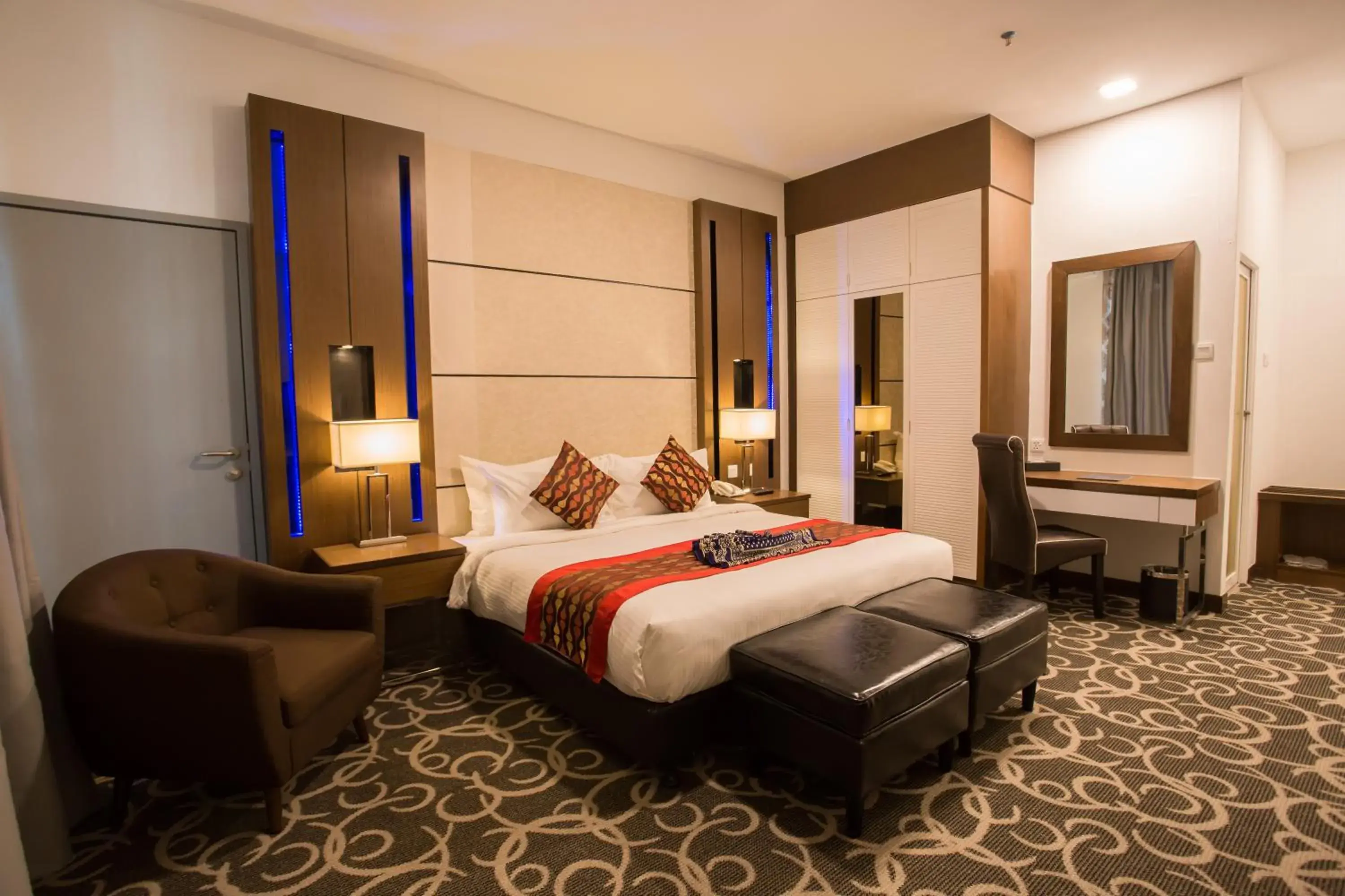 Suite in Hotel Adya Express Chenang Suite in Hotel Adya Express Chenang