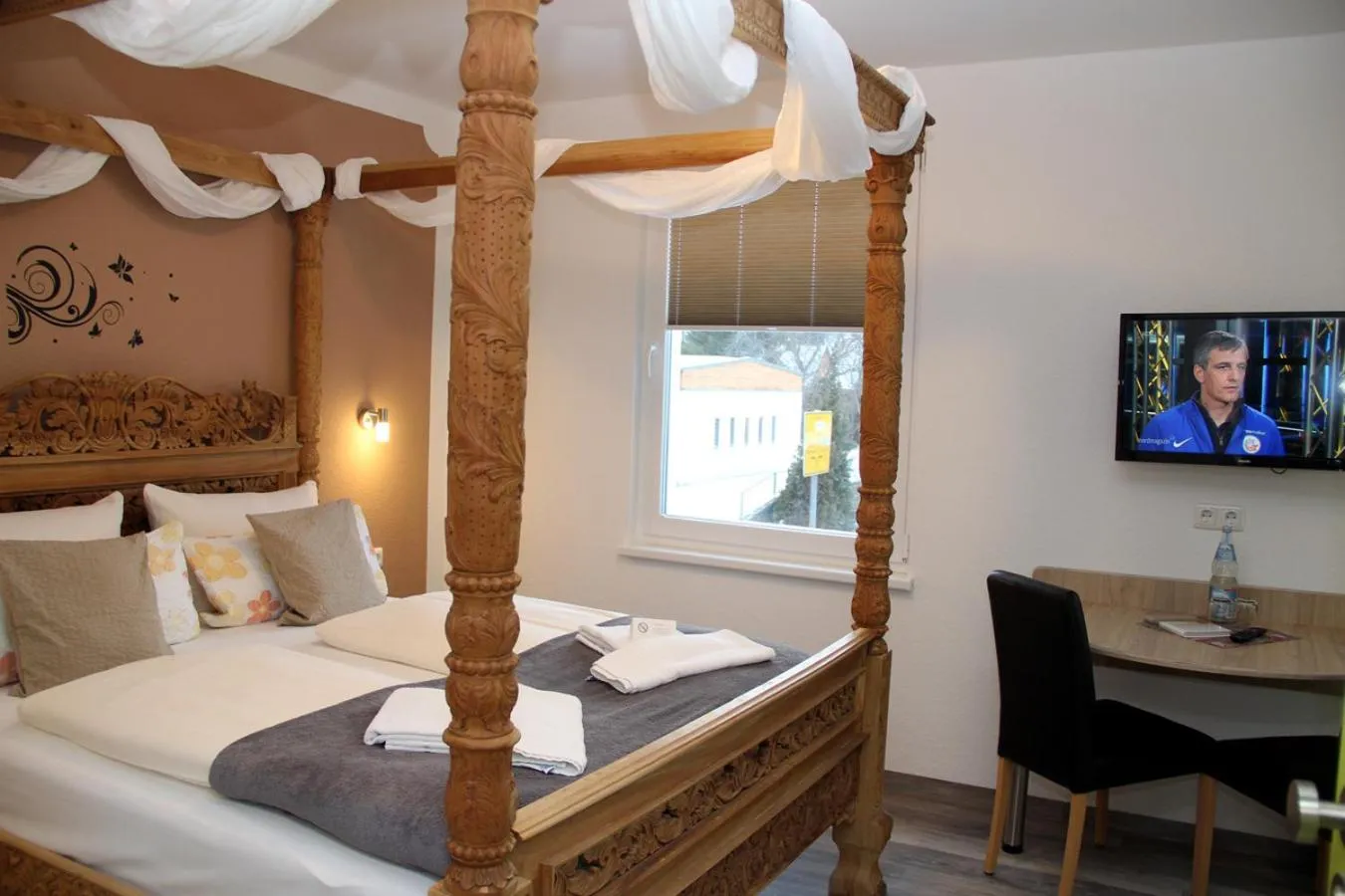 Bed in Hotel Bannewitz B&B